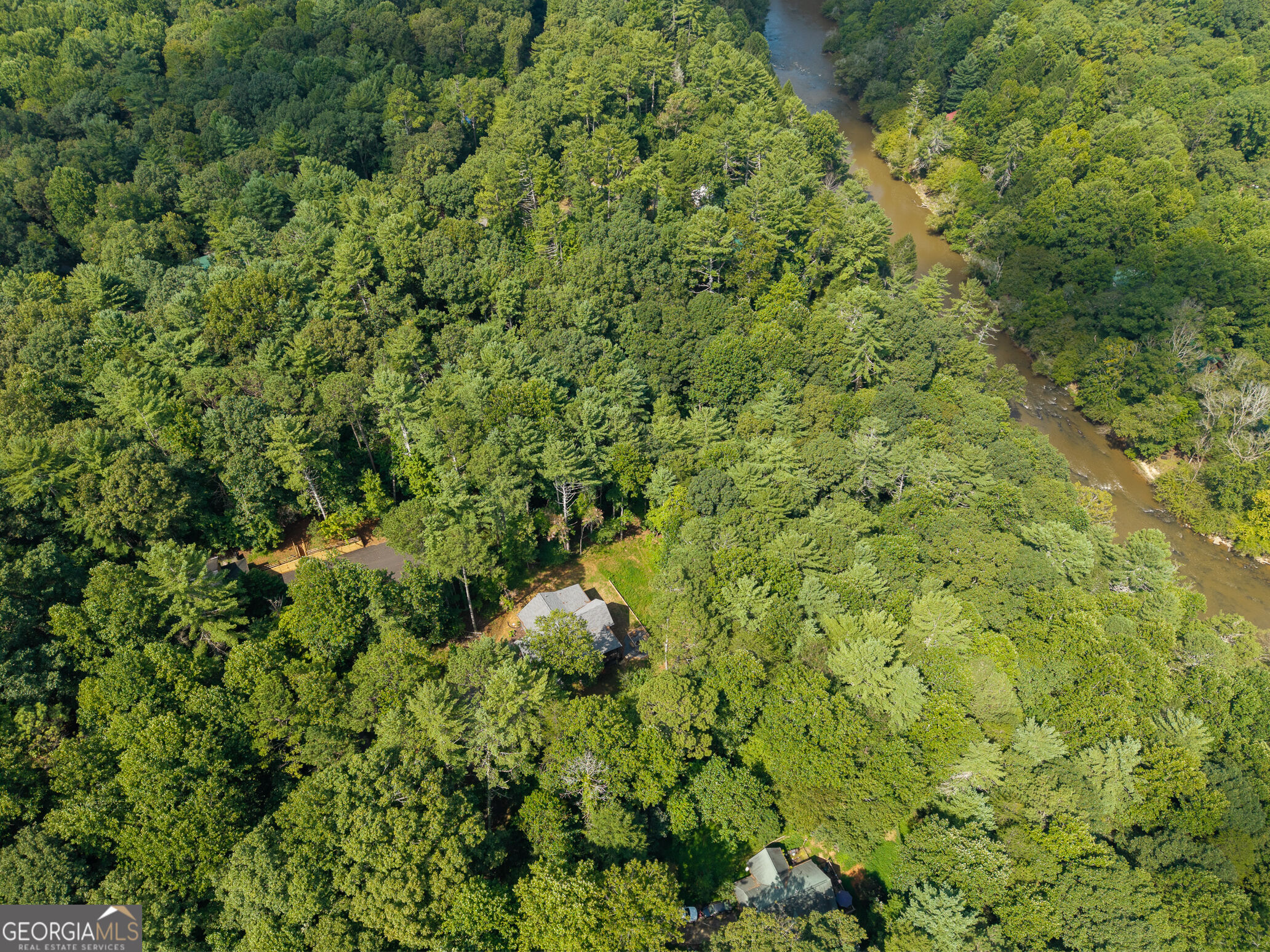 152 Springwater Court Property Photo 35