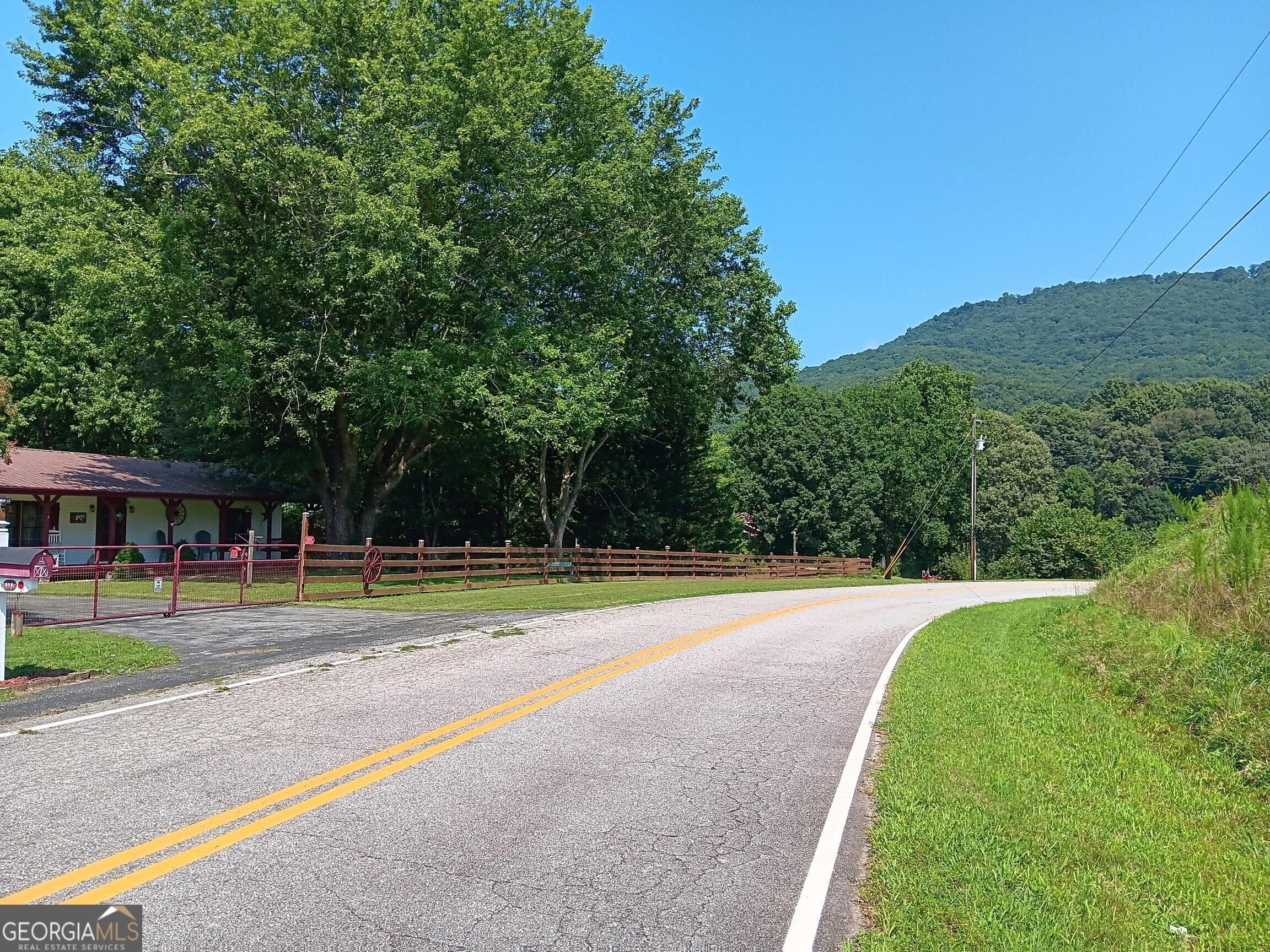 575 Turner Road Property Photo 4