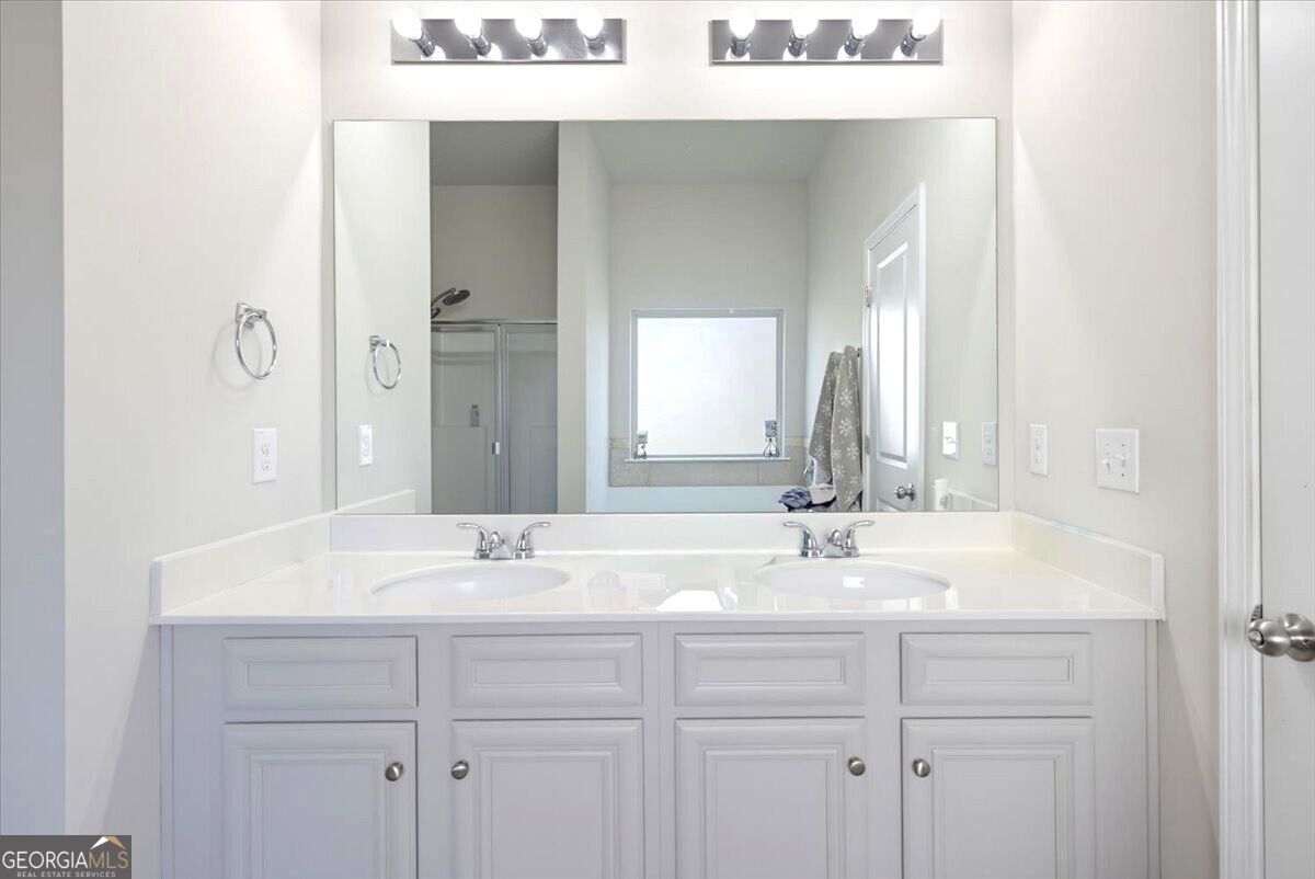 2601 Glenbrook Lane Property Photo 18