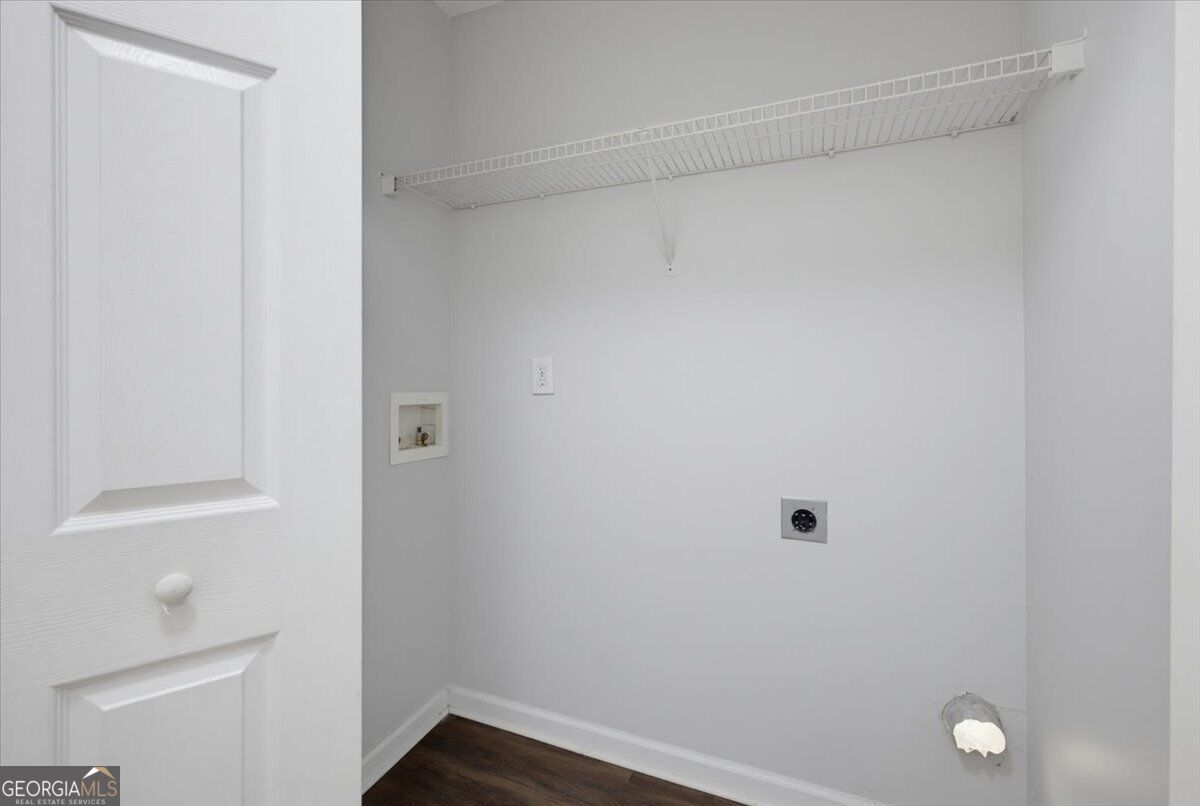 904 Windcroft Circle Nw Property Photo 13