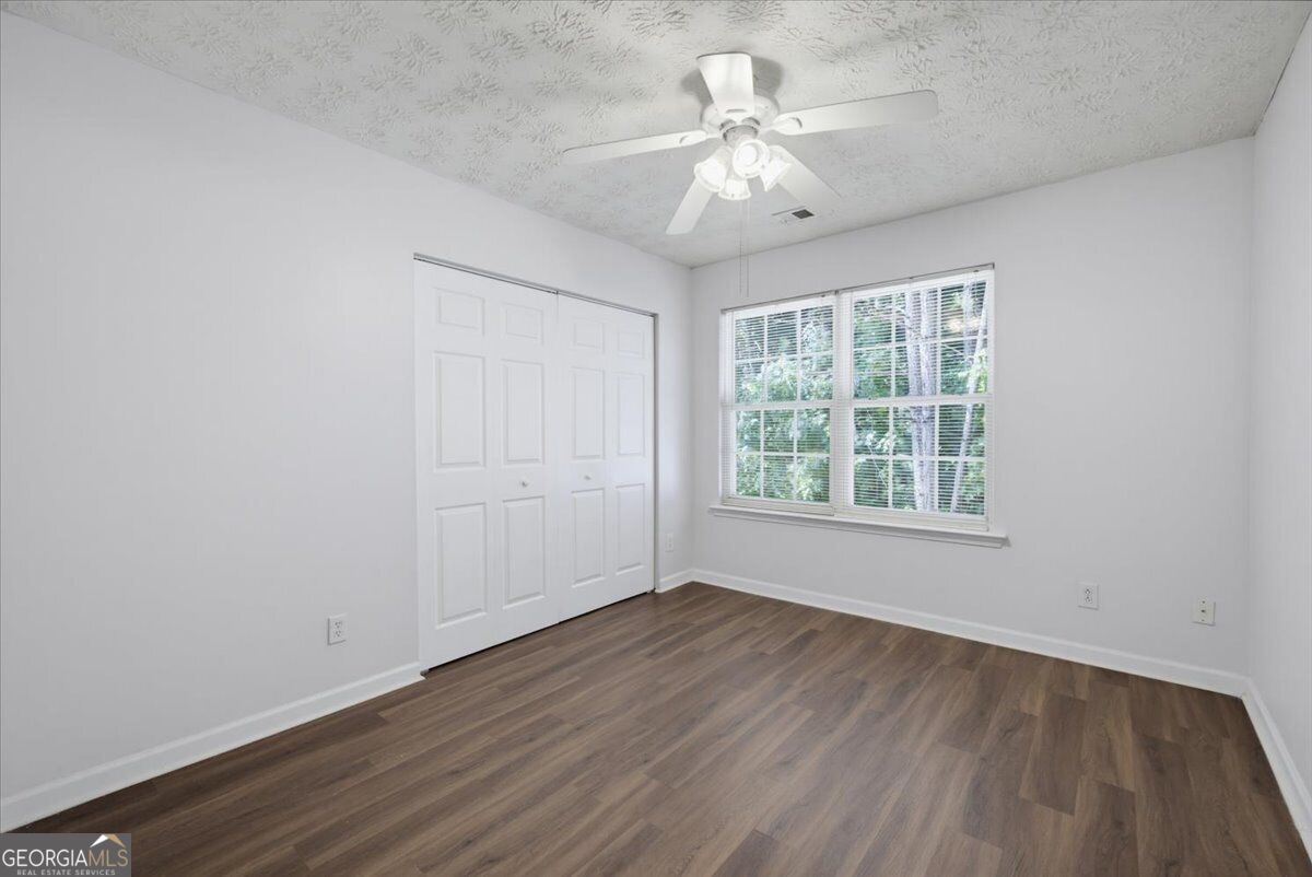 904 Windcroft Circle Nw Property Photo 19