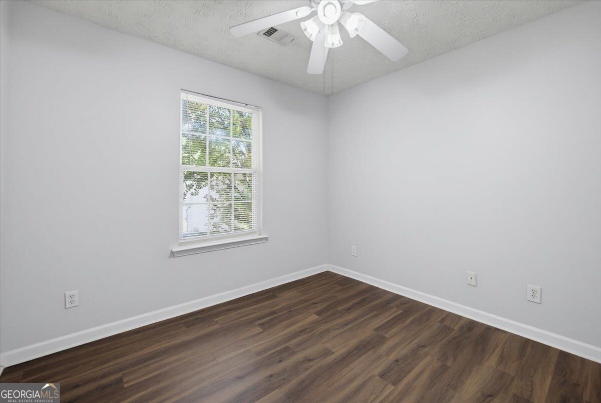 904 Windcroft Circle Nw Property Photo 20