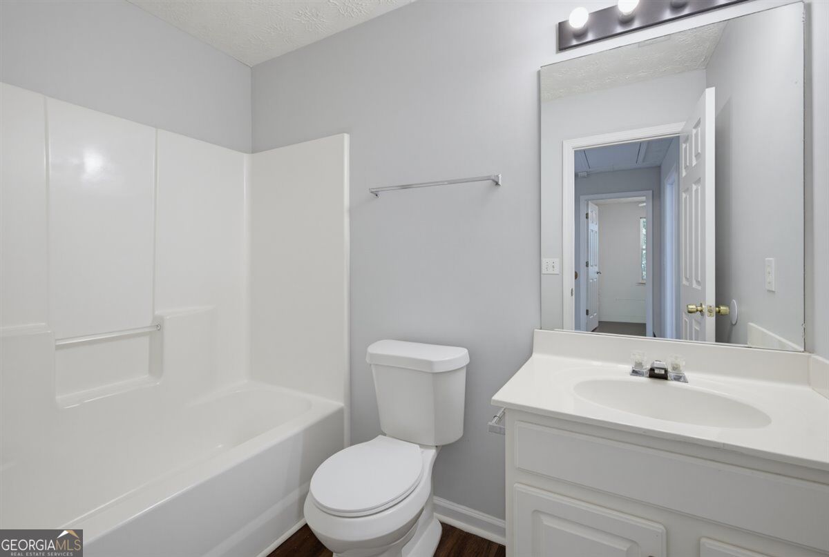 904 Windcroft Circle Nw Property Photo 26
