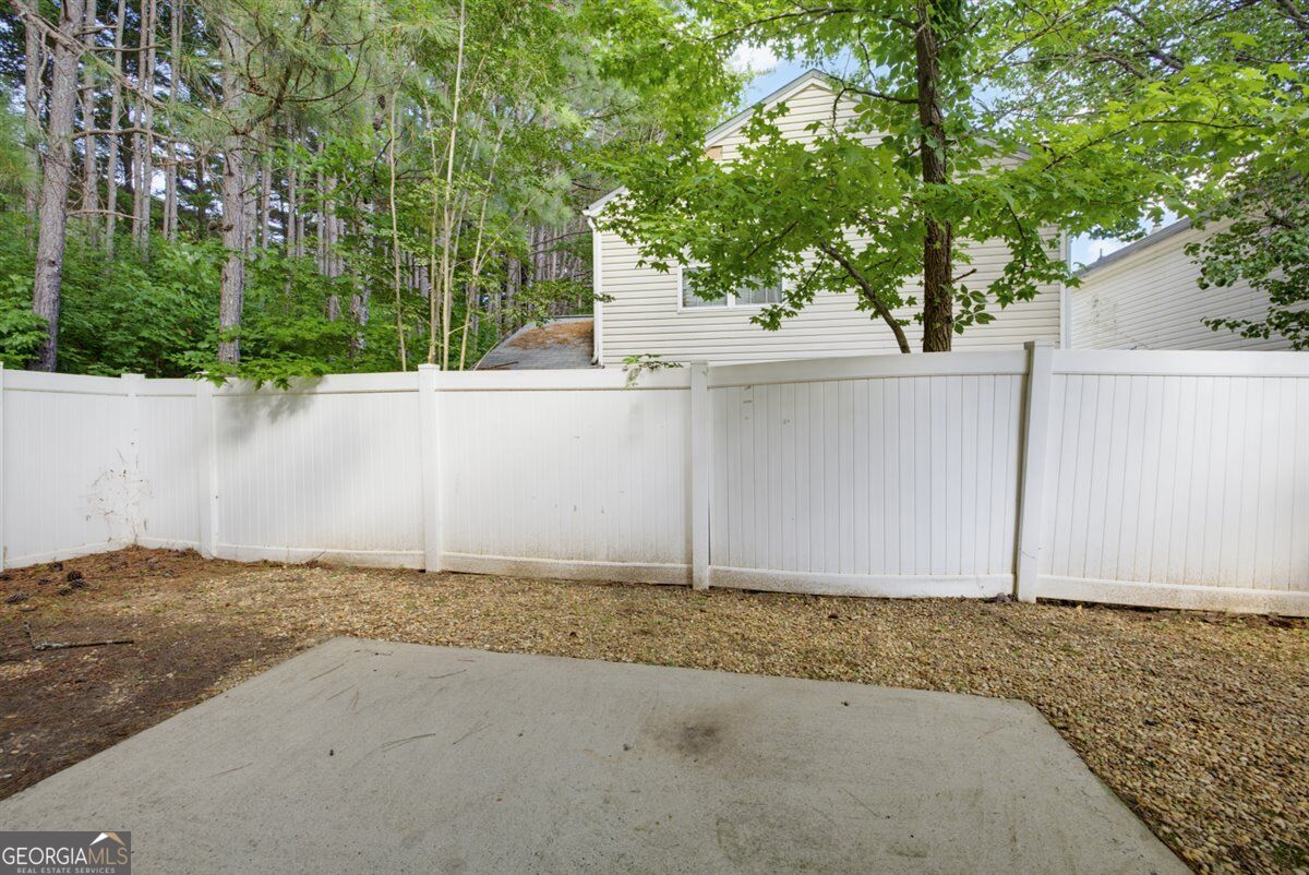 904 Windcroft Circle Nw Property Photo 27