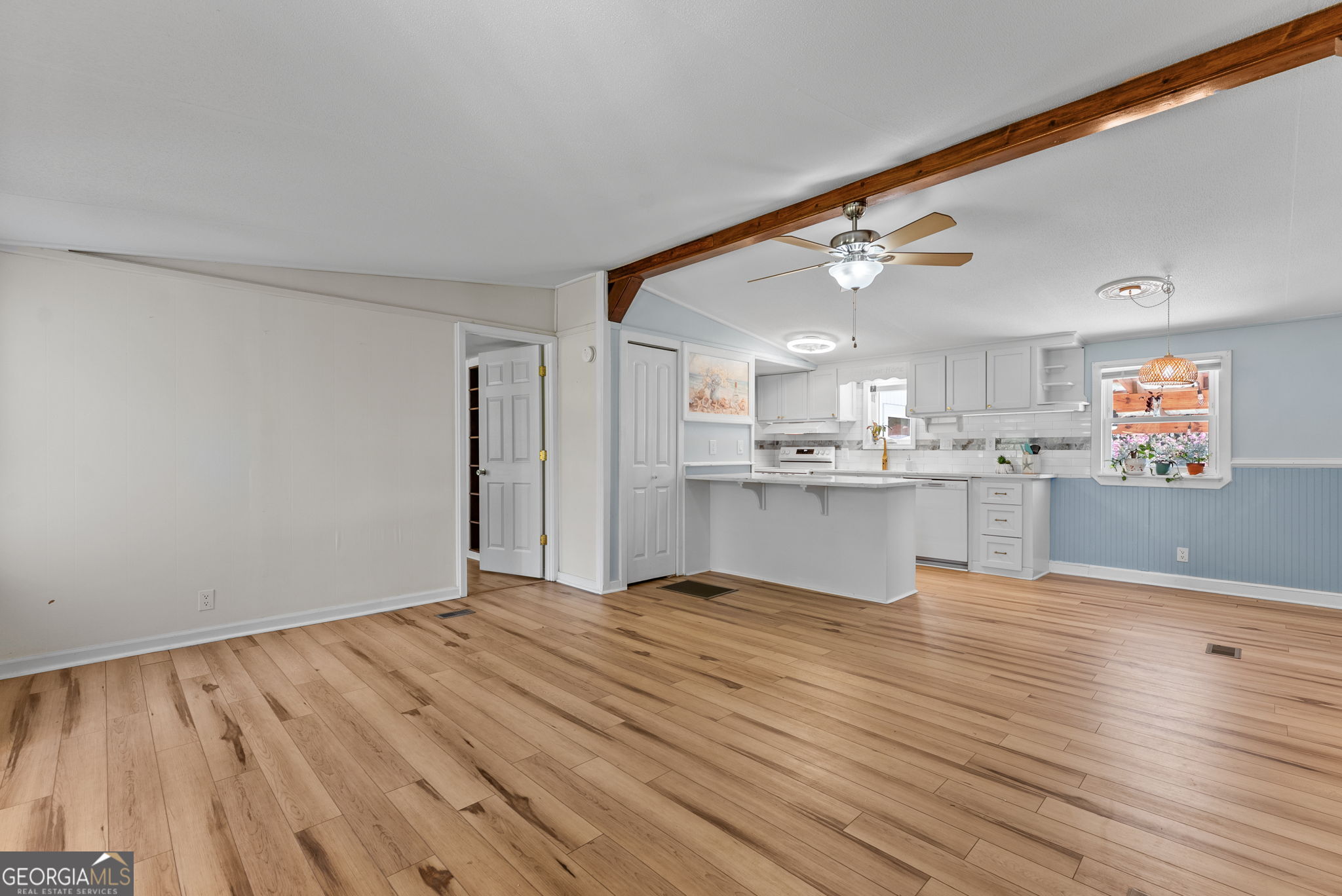 25 Whippoorwill Lane Property Photo 6