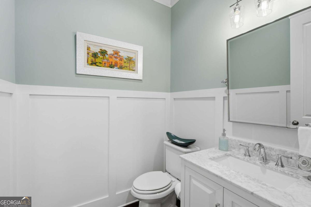 2006 Heyward Way Property Photo 6