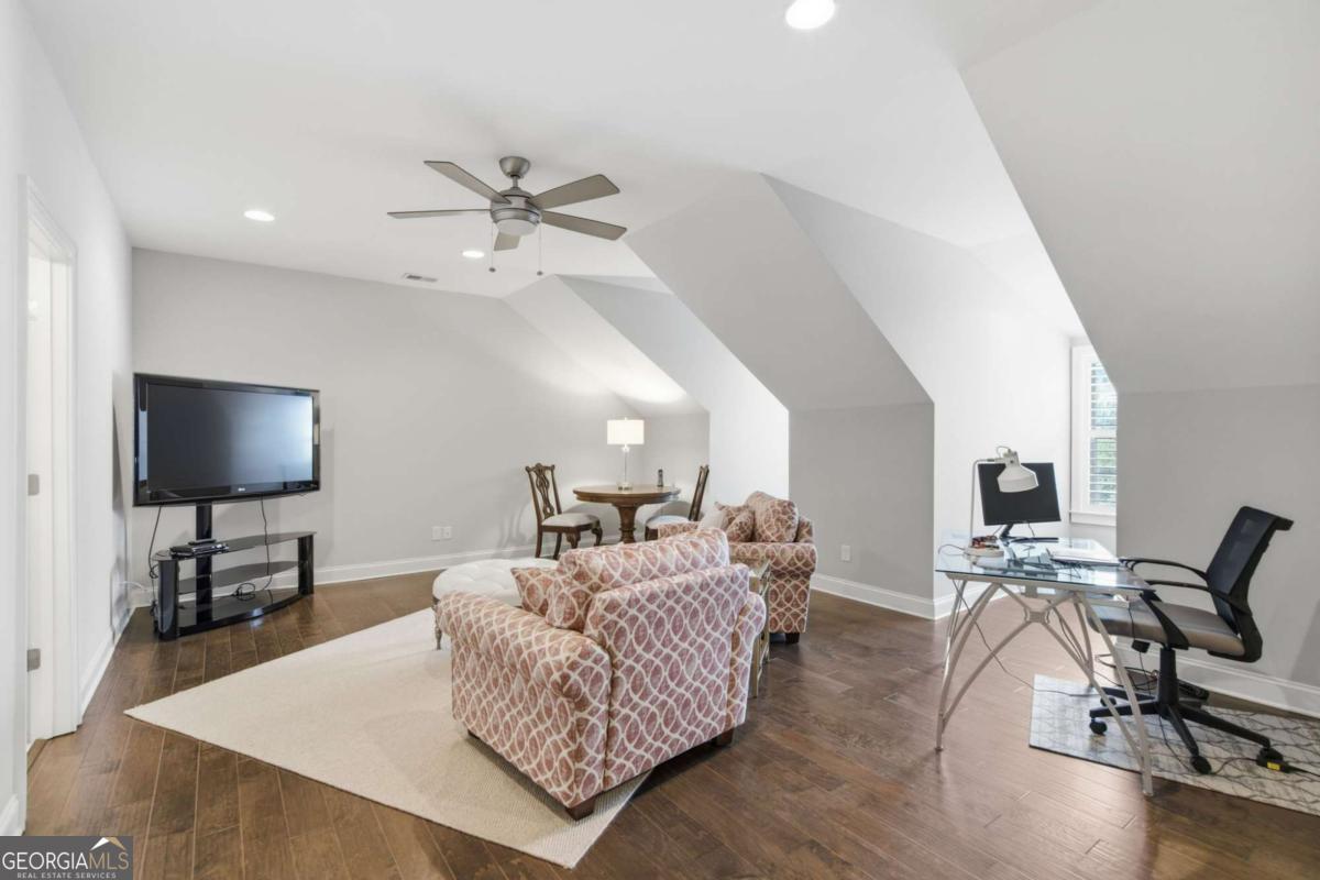 2006 Heyward Way Property Photo 39