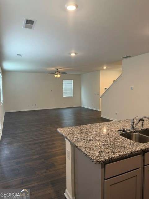 210 Aster Avenue Property Photo 23
