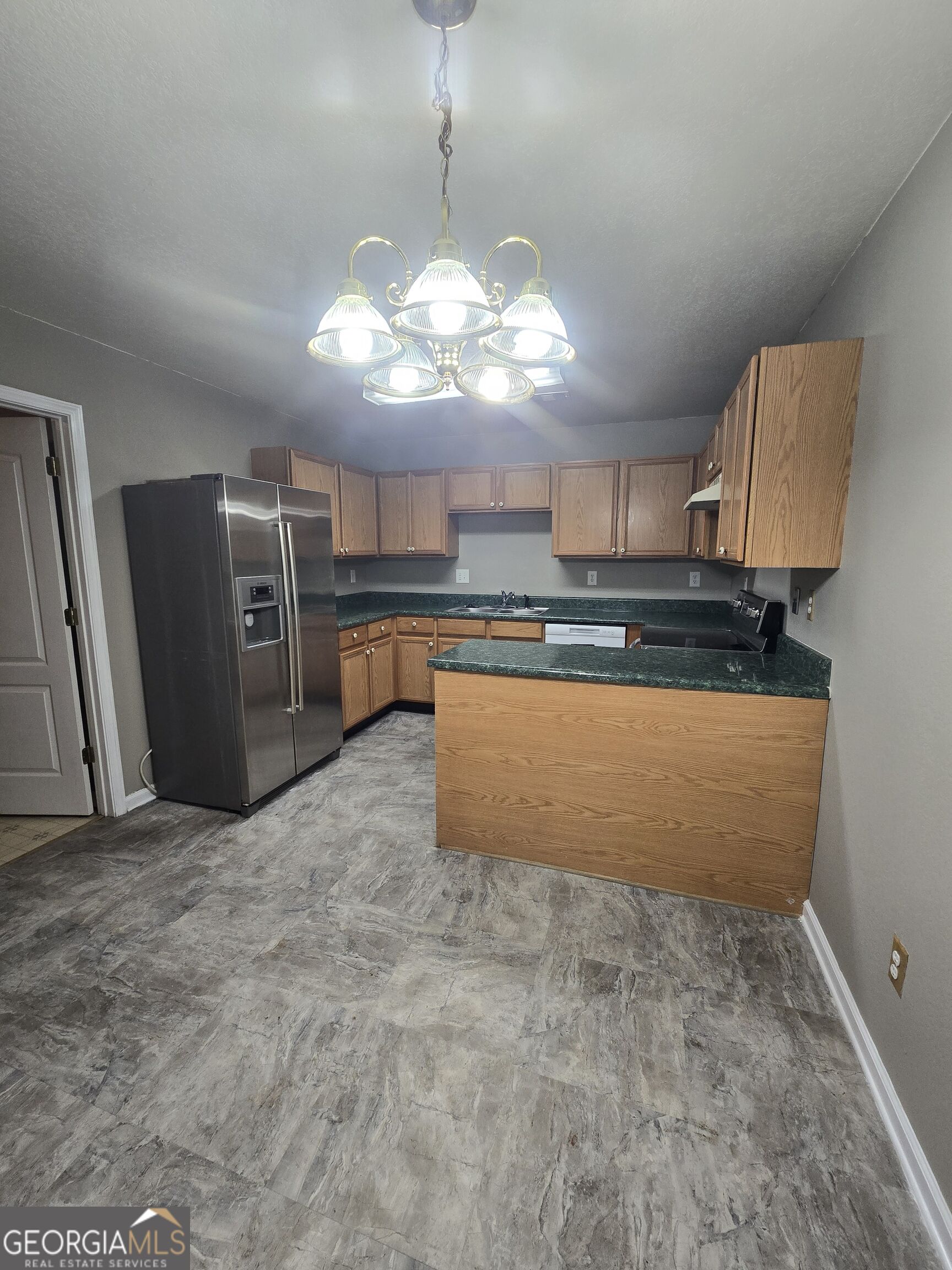 246 Beaumont Heights Property Photo 6