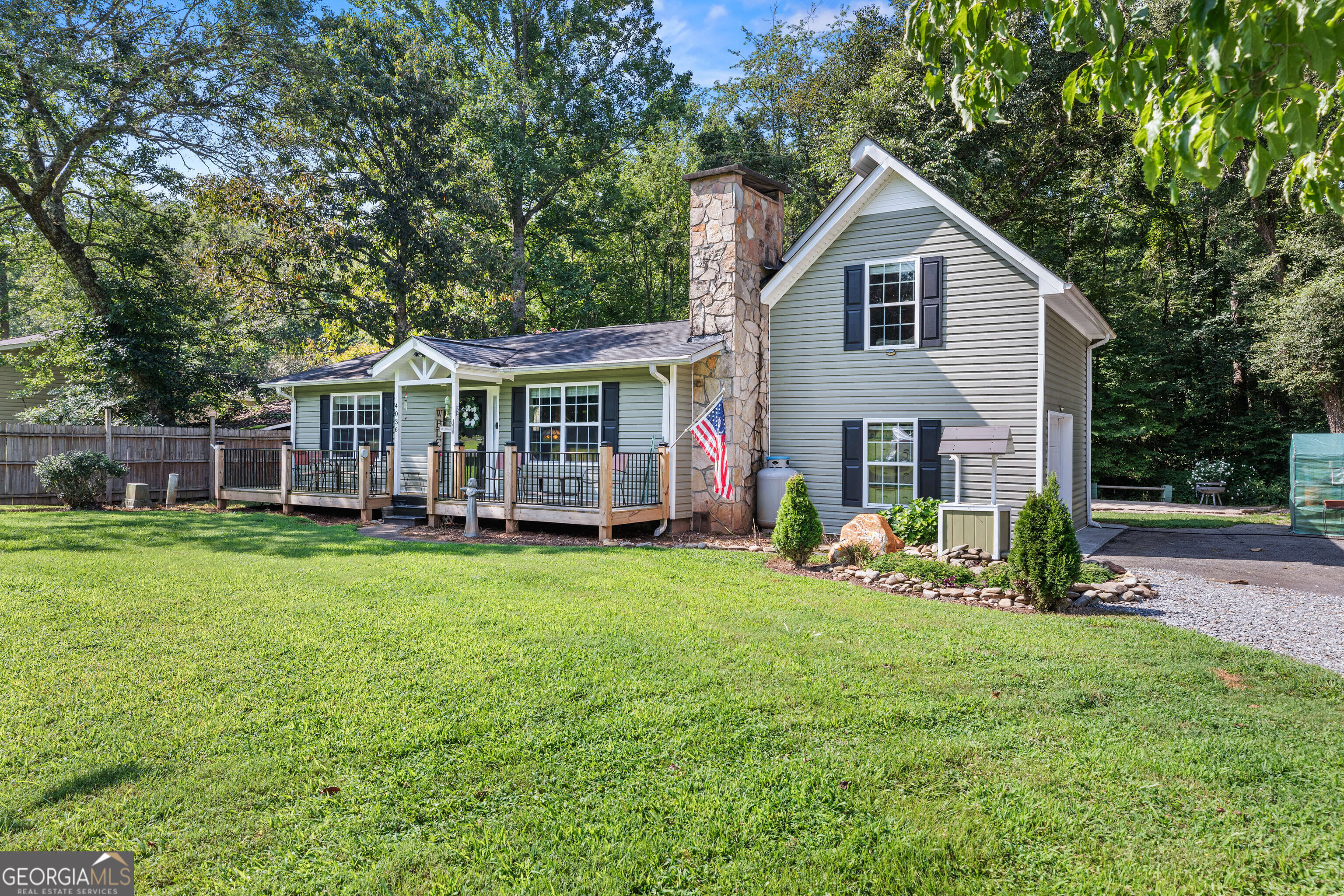 4036 Nowland Road Property Photo 1