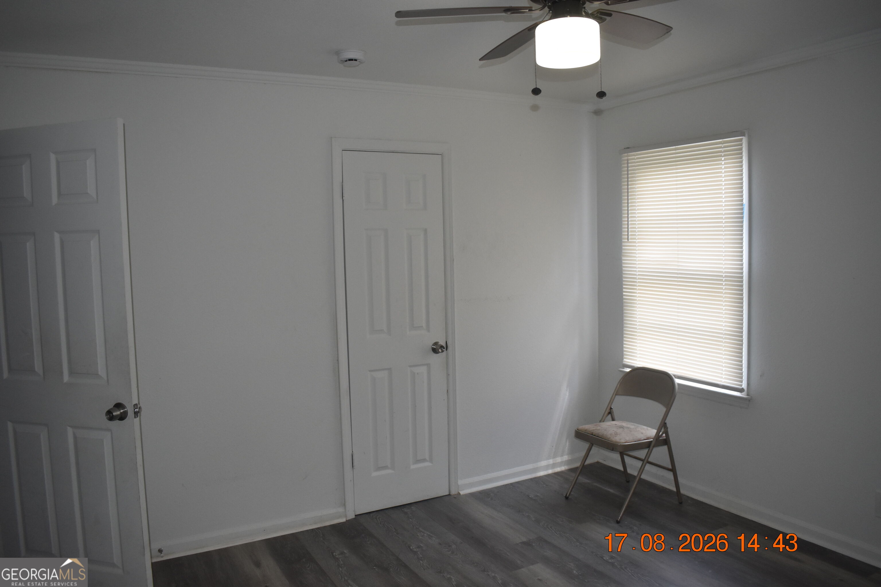 881 Poppy Avenue Property Photo 9