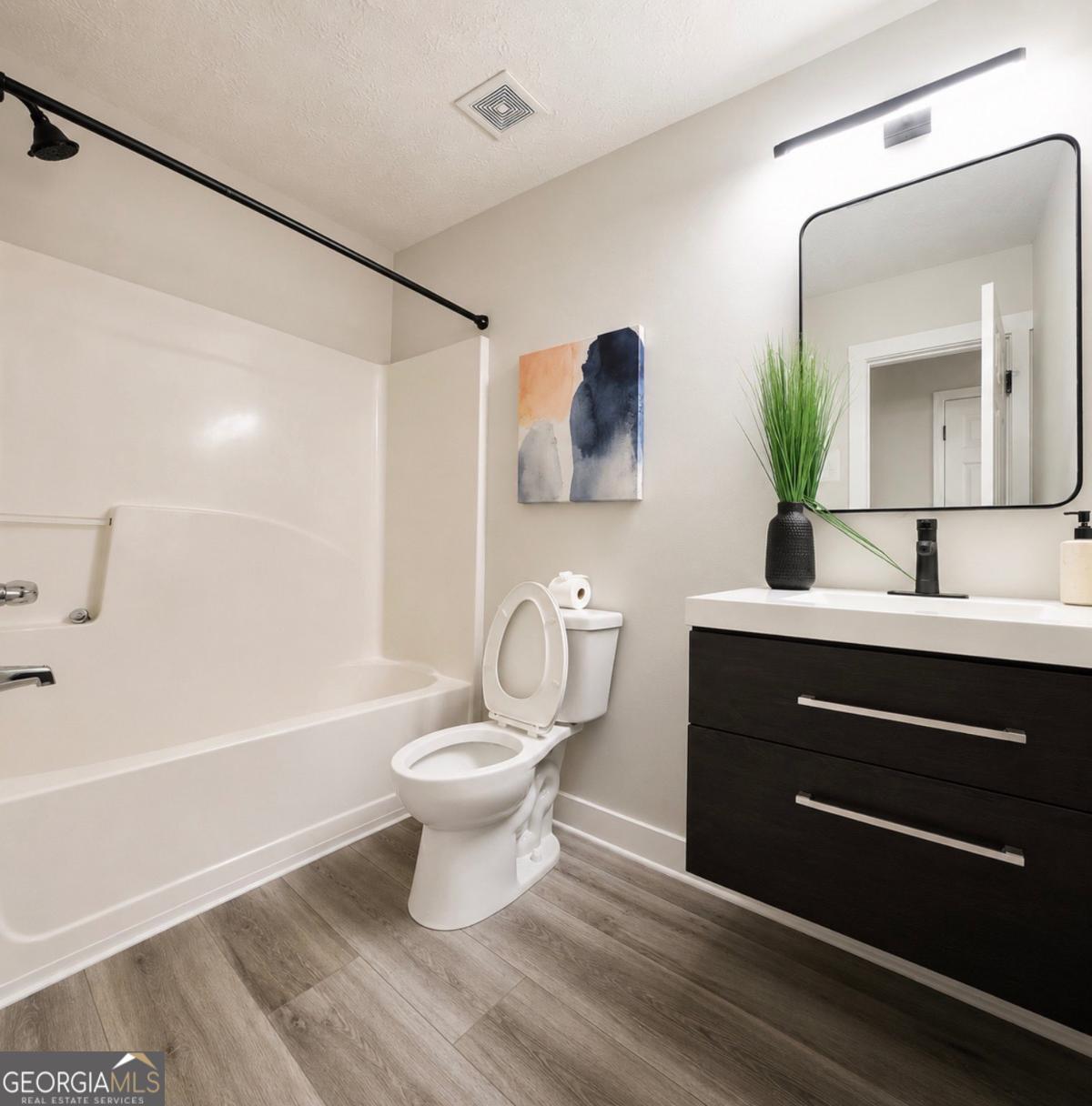 1586 Riesling Drive Property Photo 15