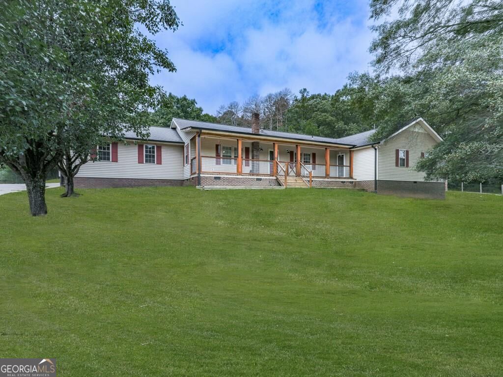 622 Harmony Road SE Property Photo 1