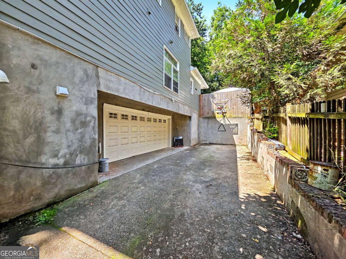 324 Brooks Avenue Ne Property Photo 4