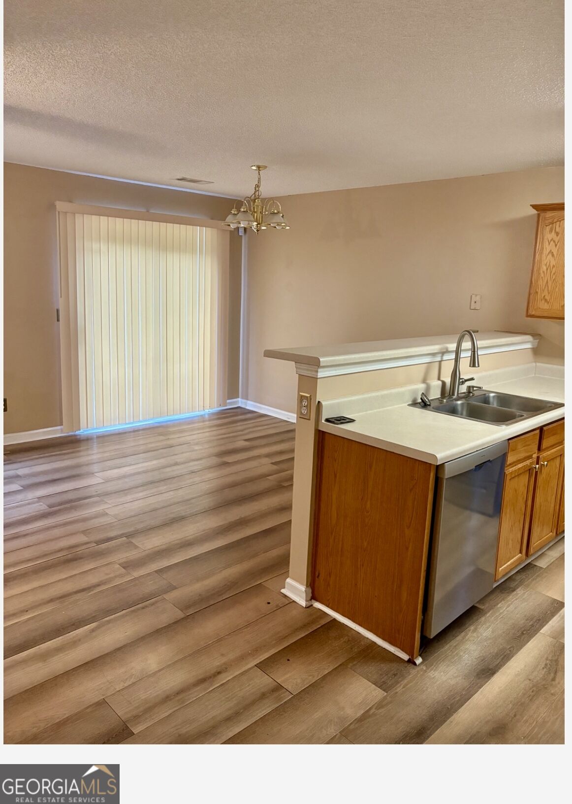 7182 Georges Property Photo 3