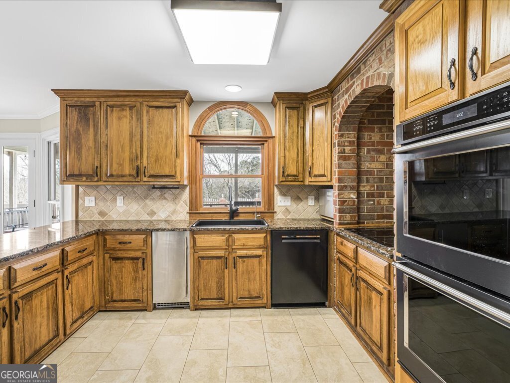 652 Mccready Drive Property Photo 10