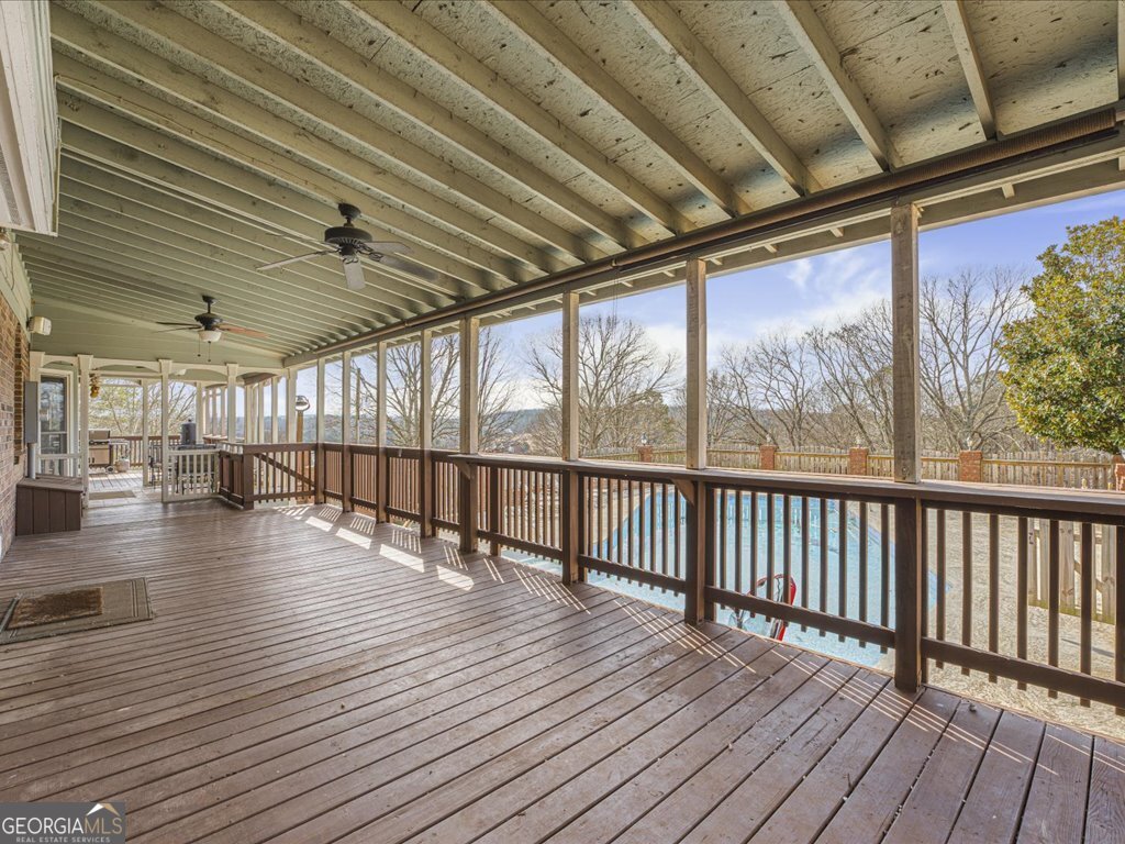 652 Mccready Drive Property Photo 34