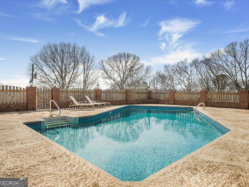 652 Mccready Drive Property Photo 35