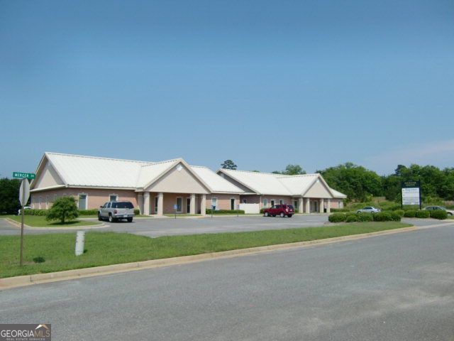 102 Corporate Square Property Photo 1