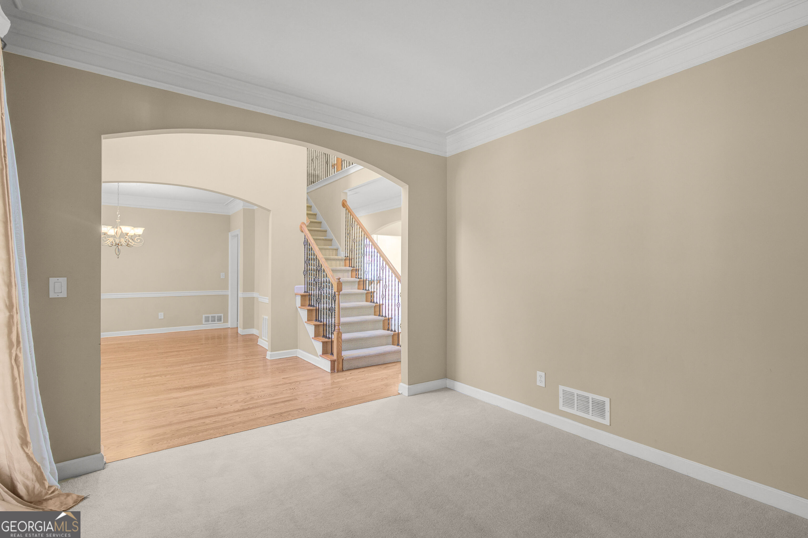 203 Brunswick Drive Property Photo 8