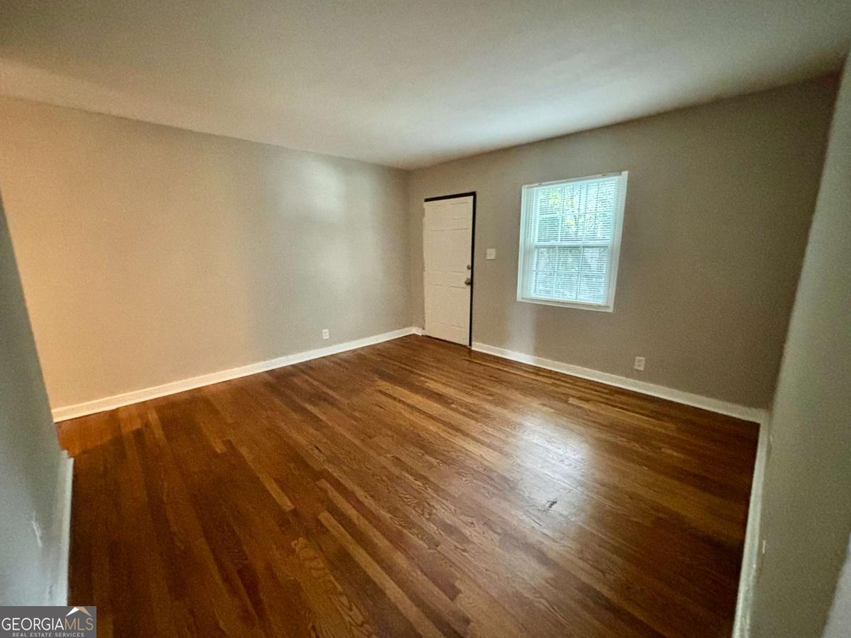 1048 Washington Street Sw # 1 Property Photo 5
