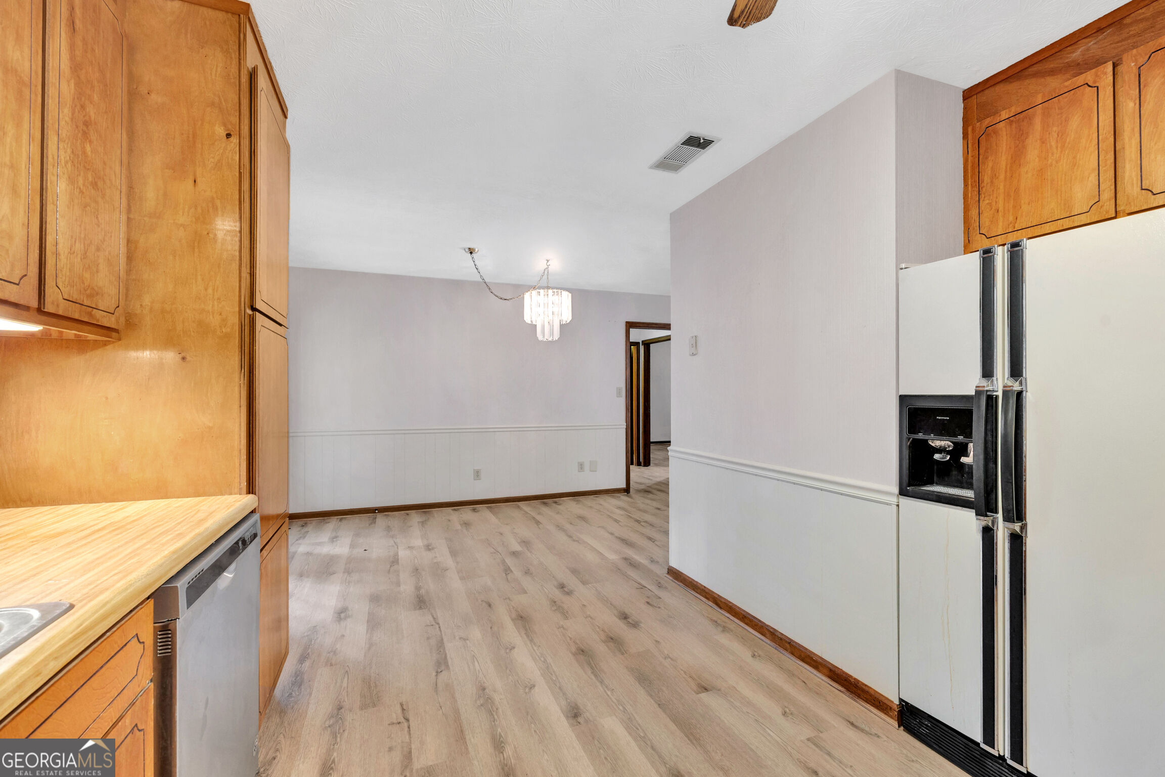 435 Miller Road Property Photo 15