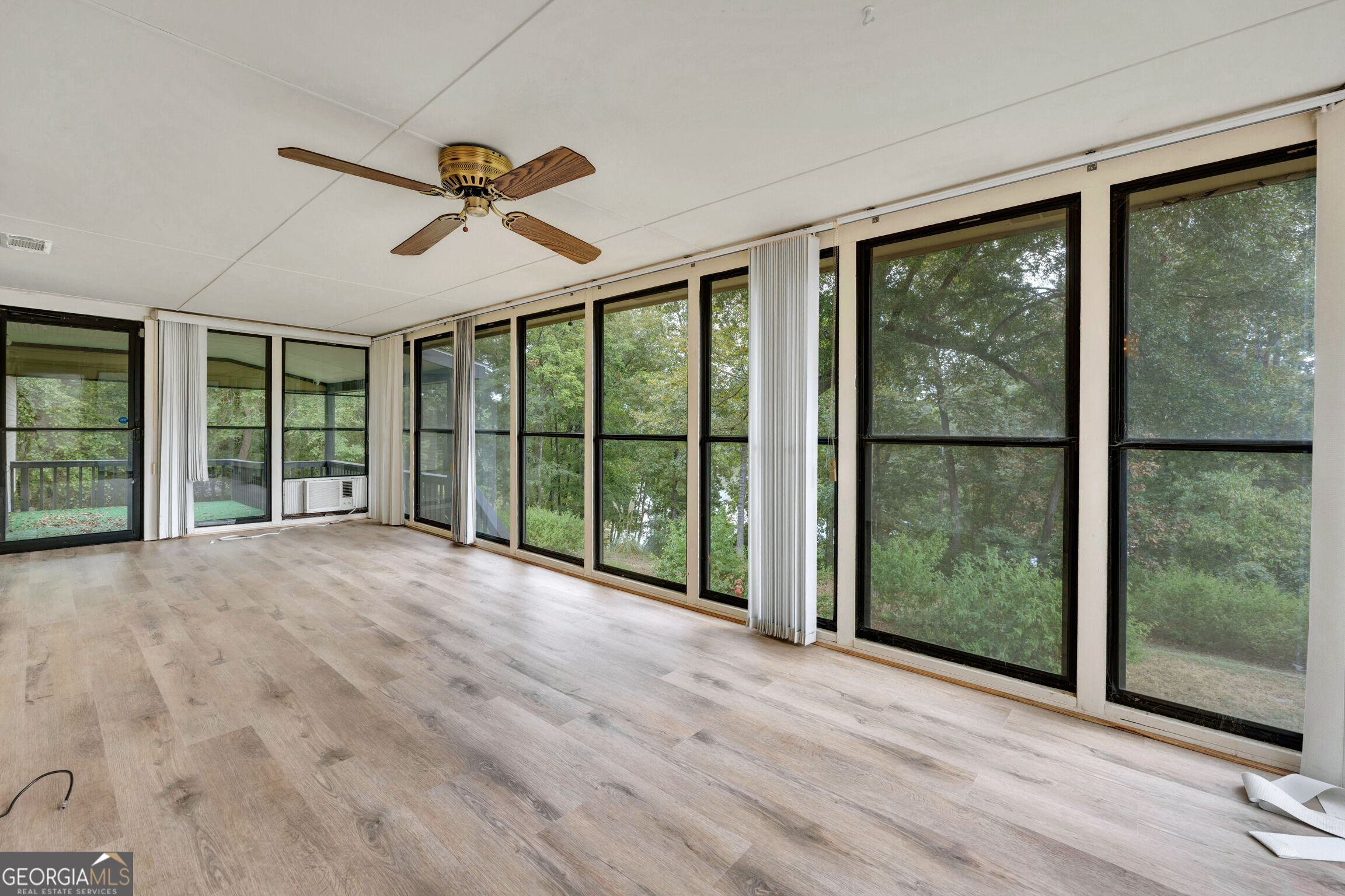 435 Miller Road Property Photo 18
