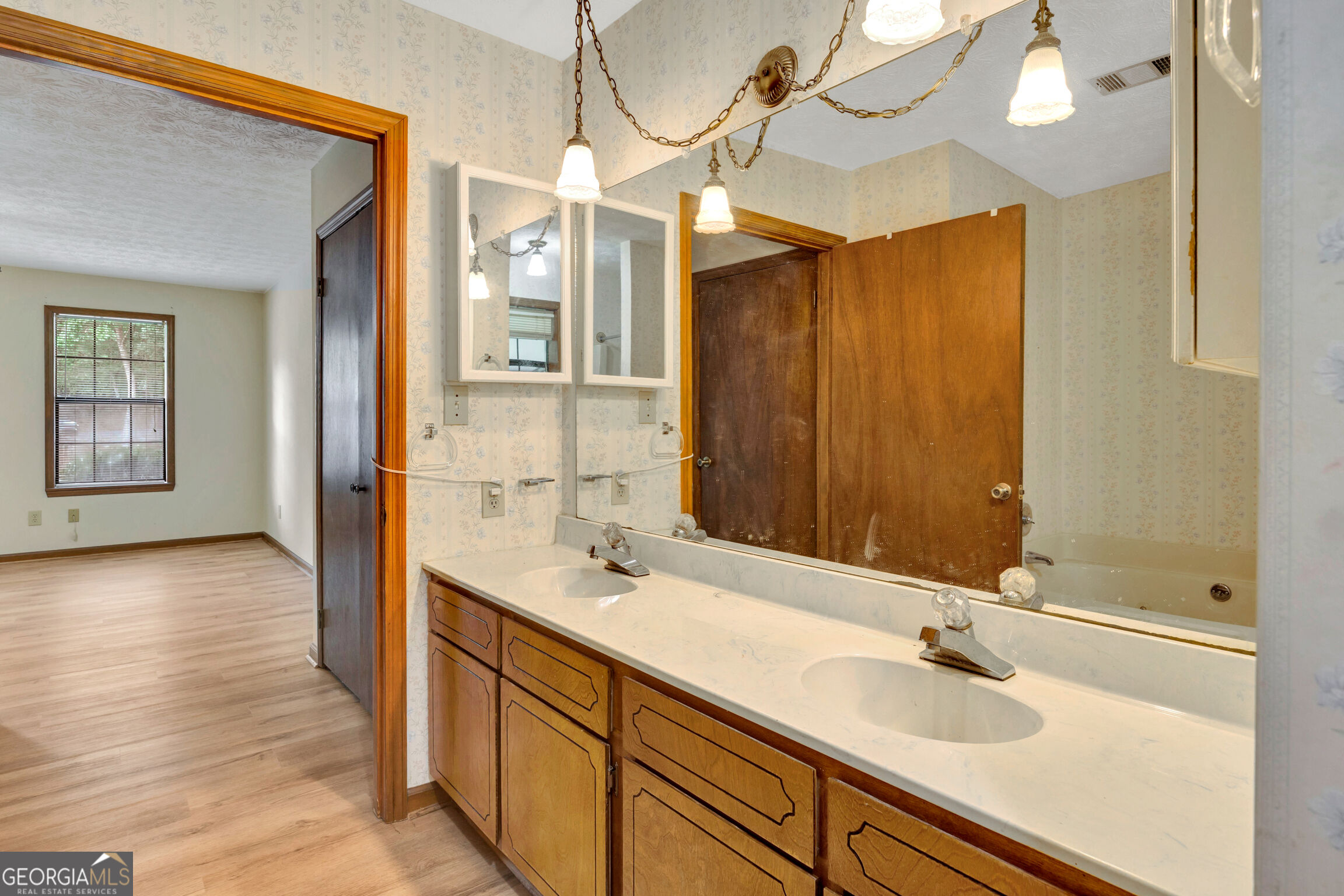 435 Miller Road Property Photo 23