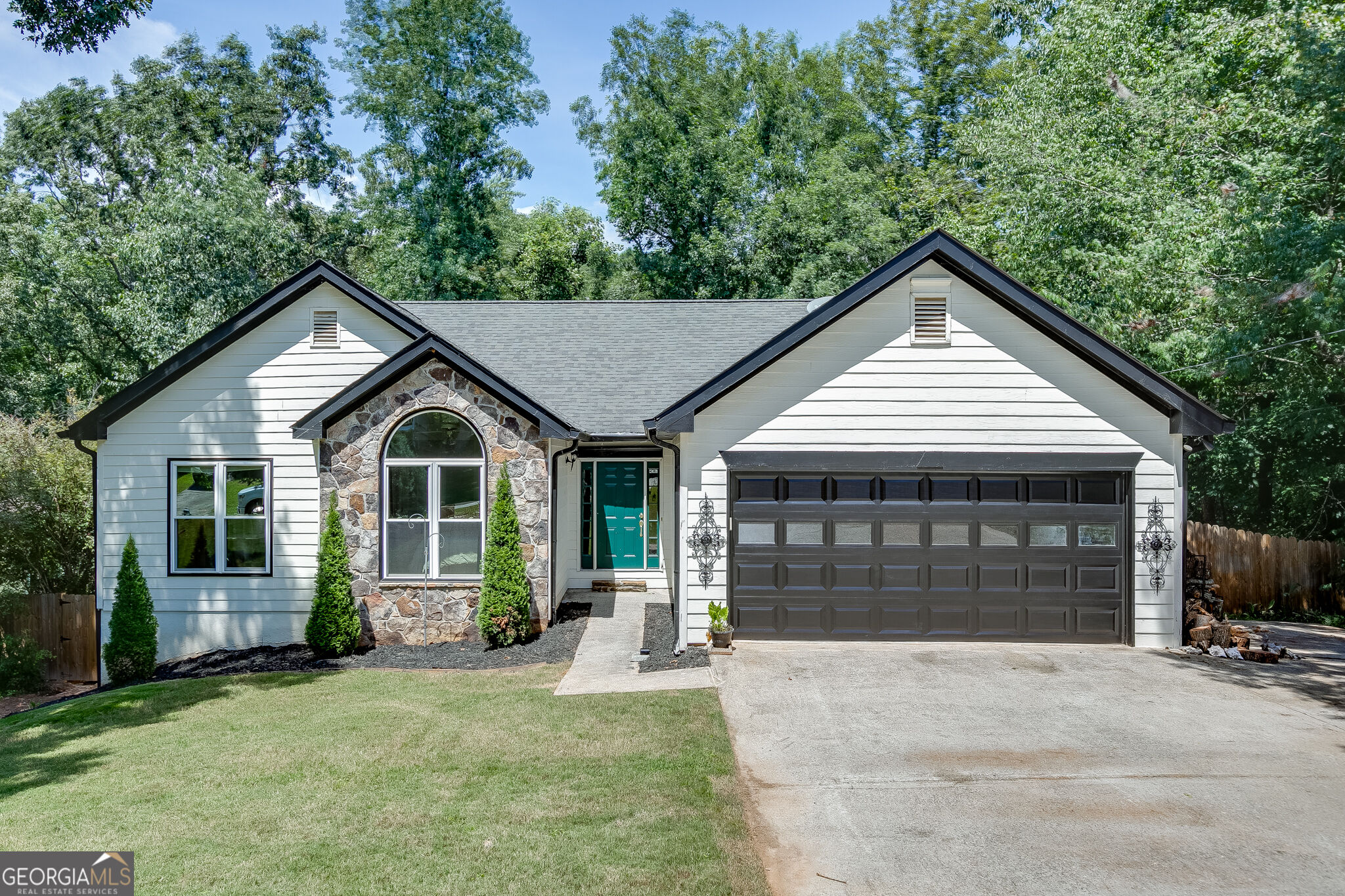 6447 Ivy Springs Drive Property Photo 1