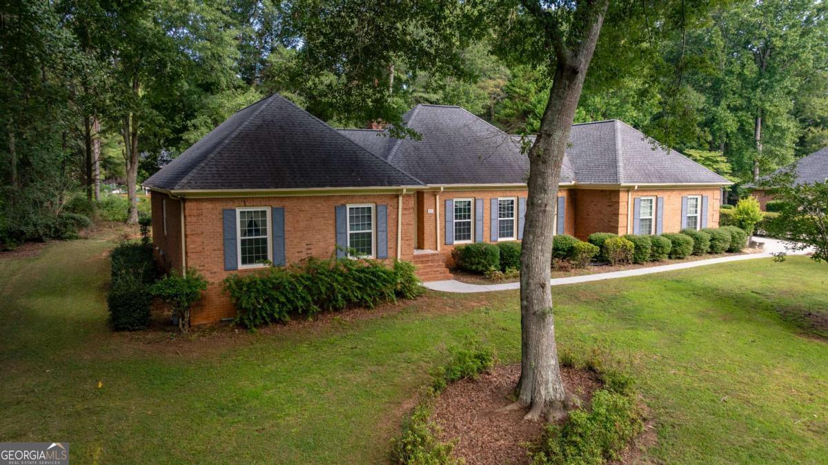 341 Chesterfield Road Property Photo 1