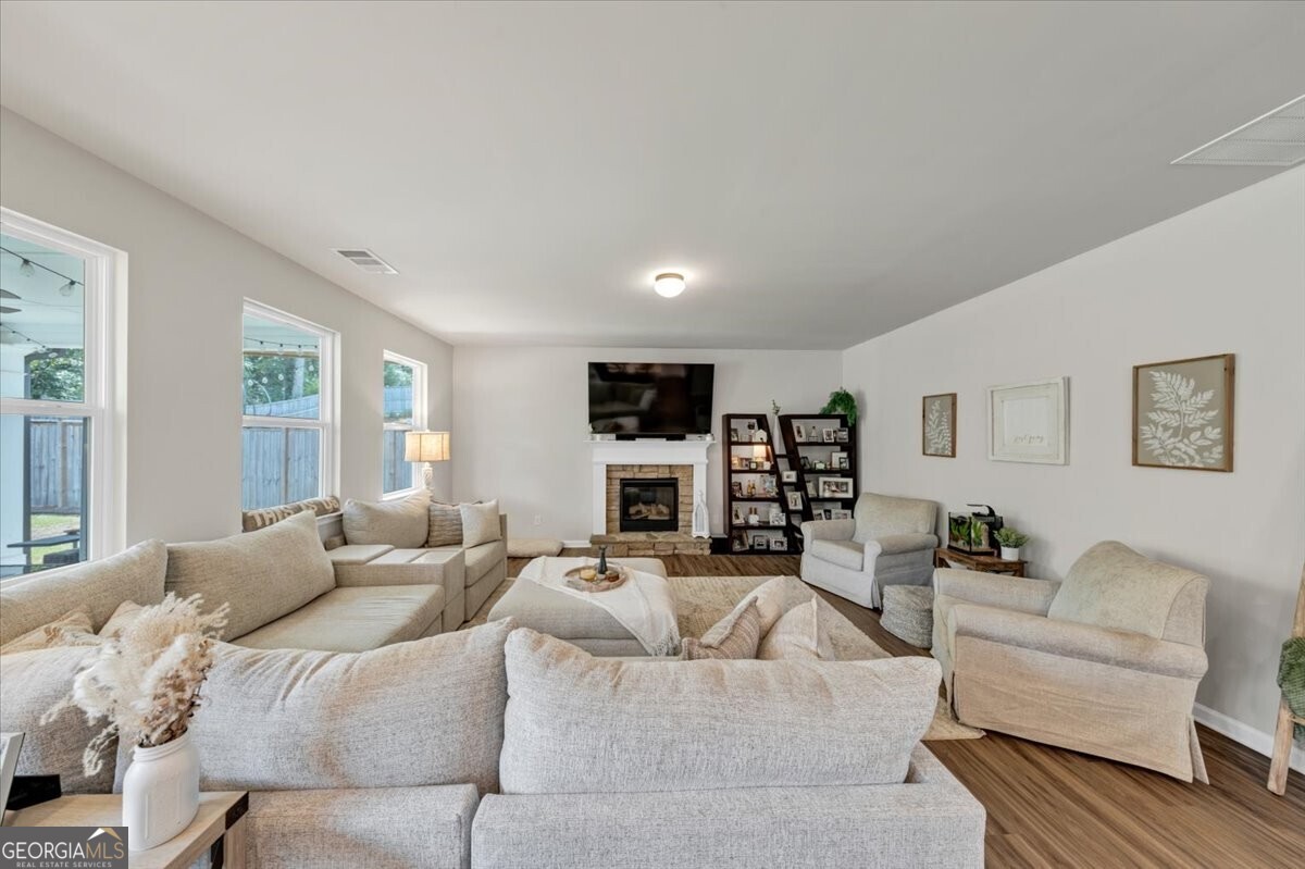 622 Edgemore Road Property Photo 13