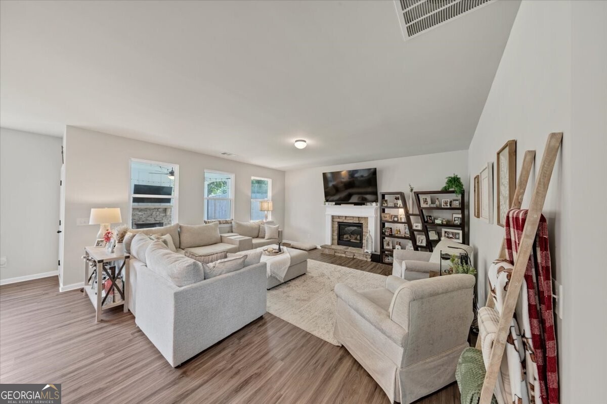 622 Edgemore Road Property Photo 14