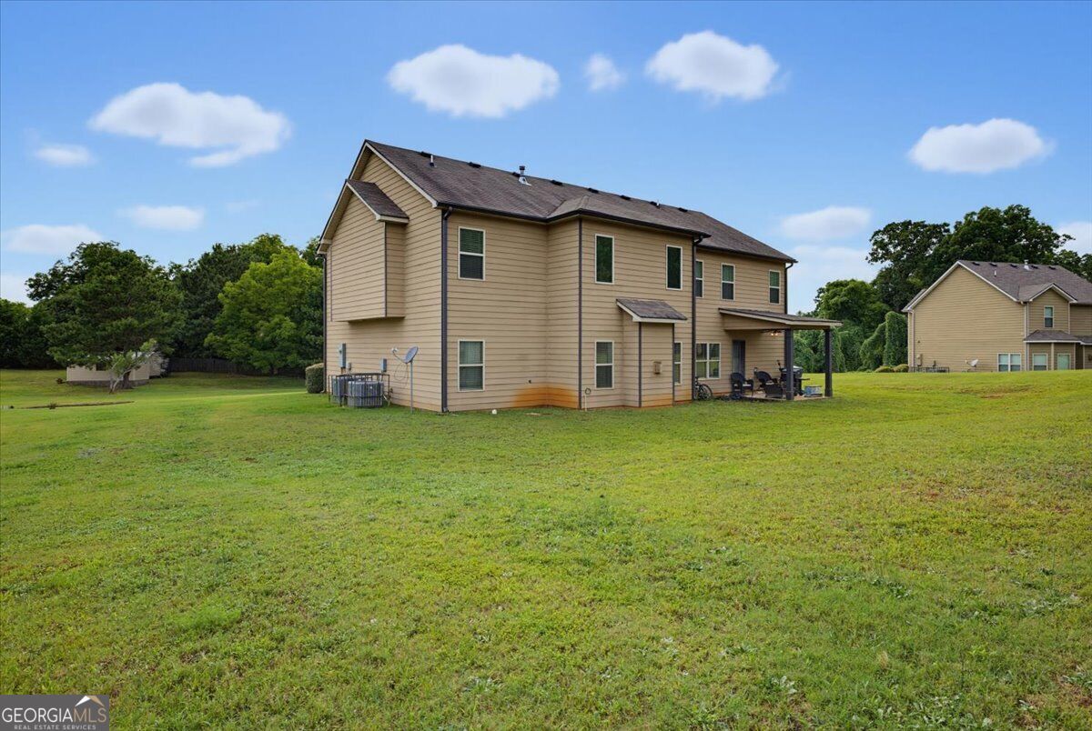 10 Paladin Drive Property Photo 8