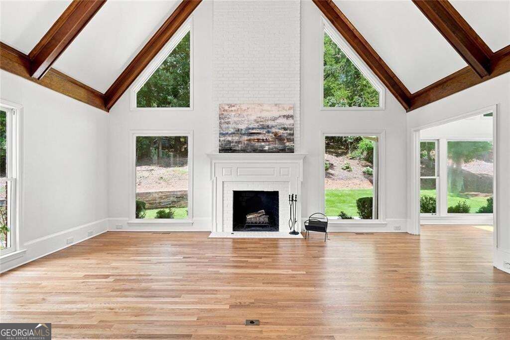 7680 Dunvegan Close Property Photo 26