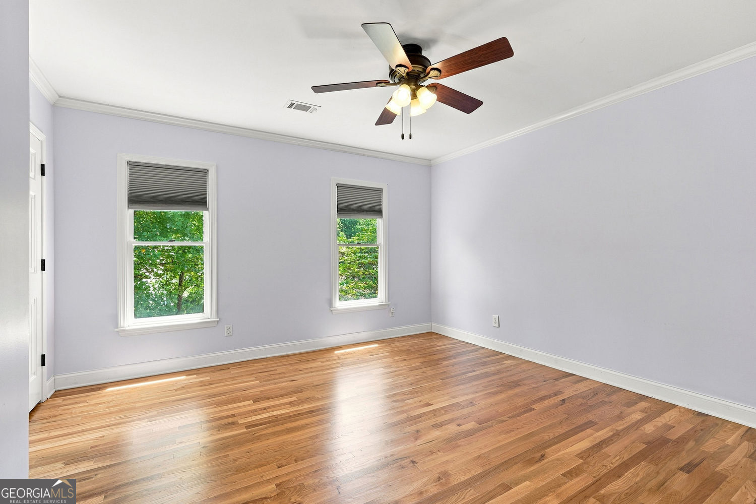 7680 Dunvegan Close Property Photo 40