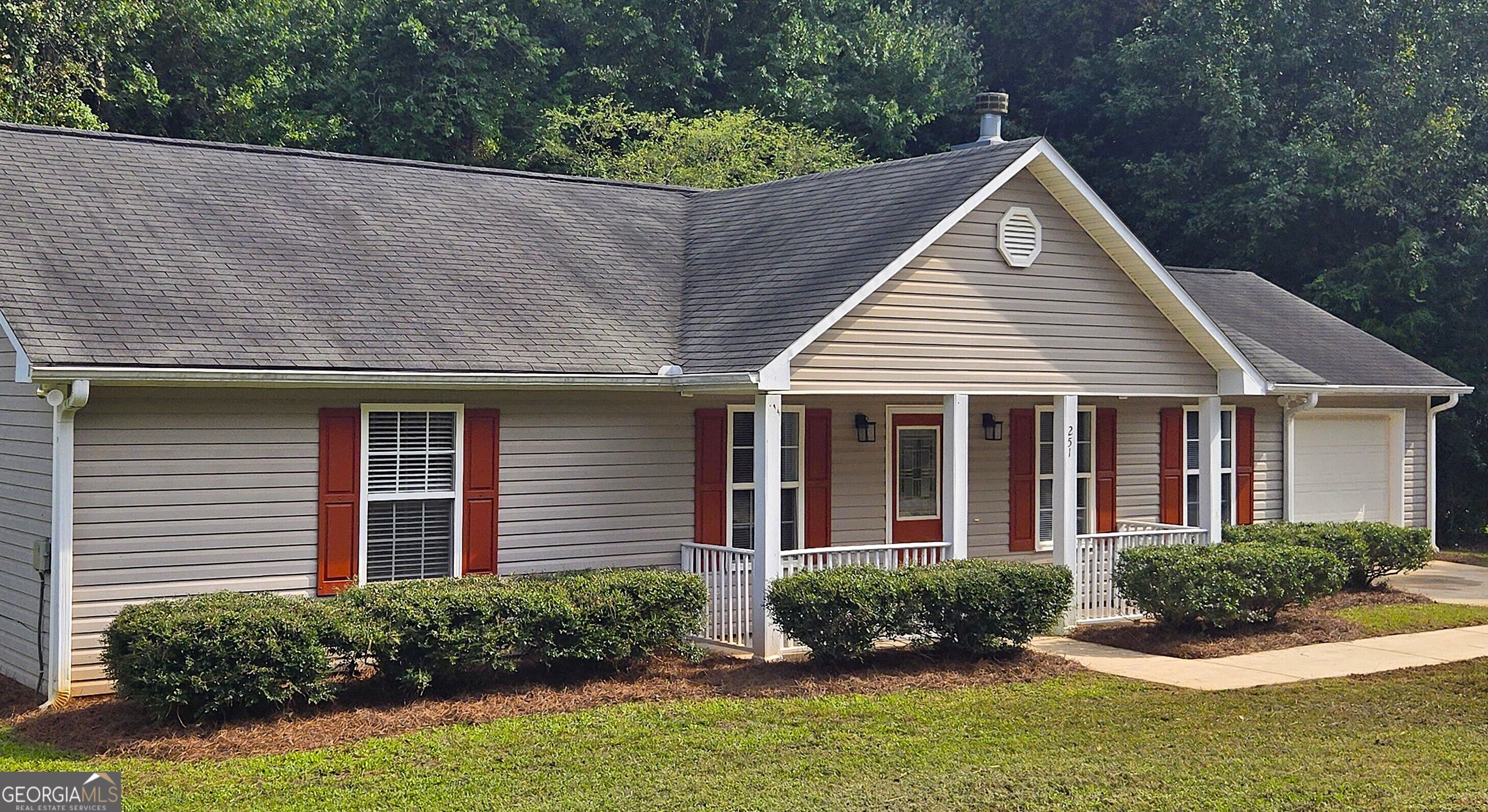 251 Twin Creek Shores Property Photo 1