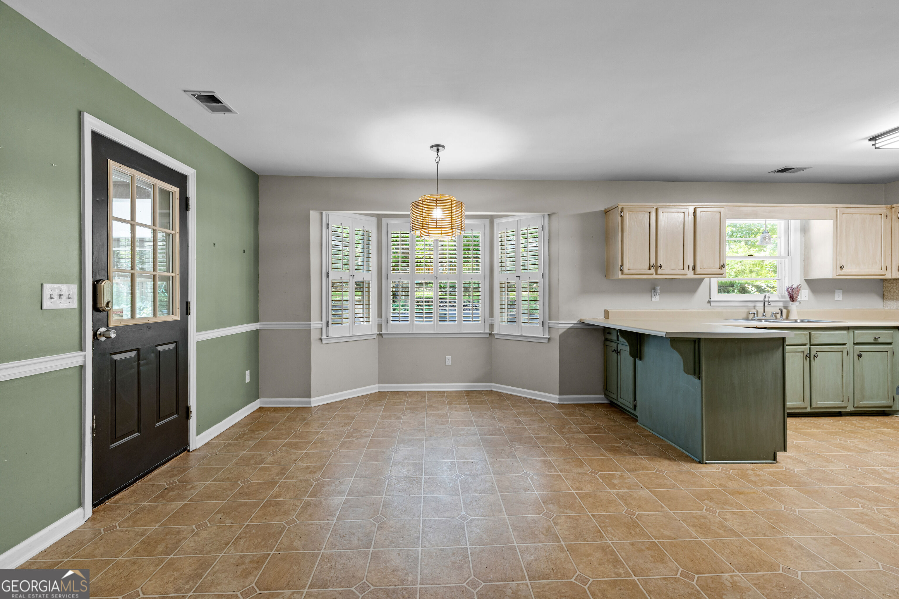 170 Timberidge Drive Property Photo 11