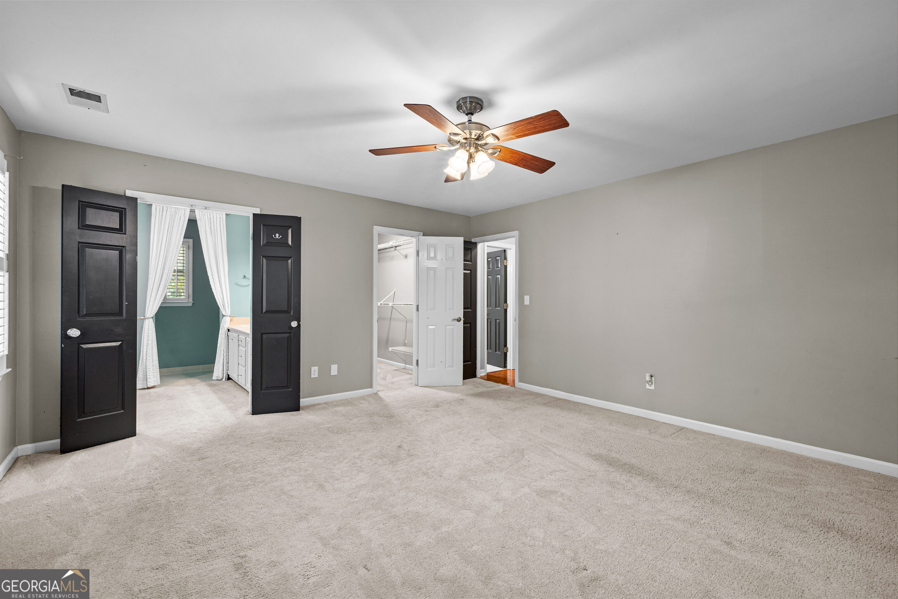 170 Timberidge Drive Property Photo 28