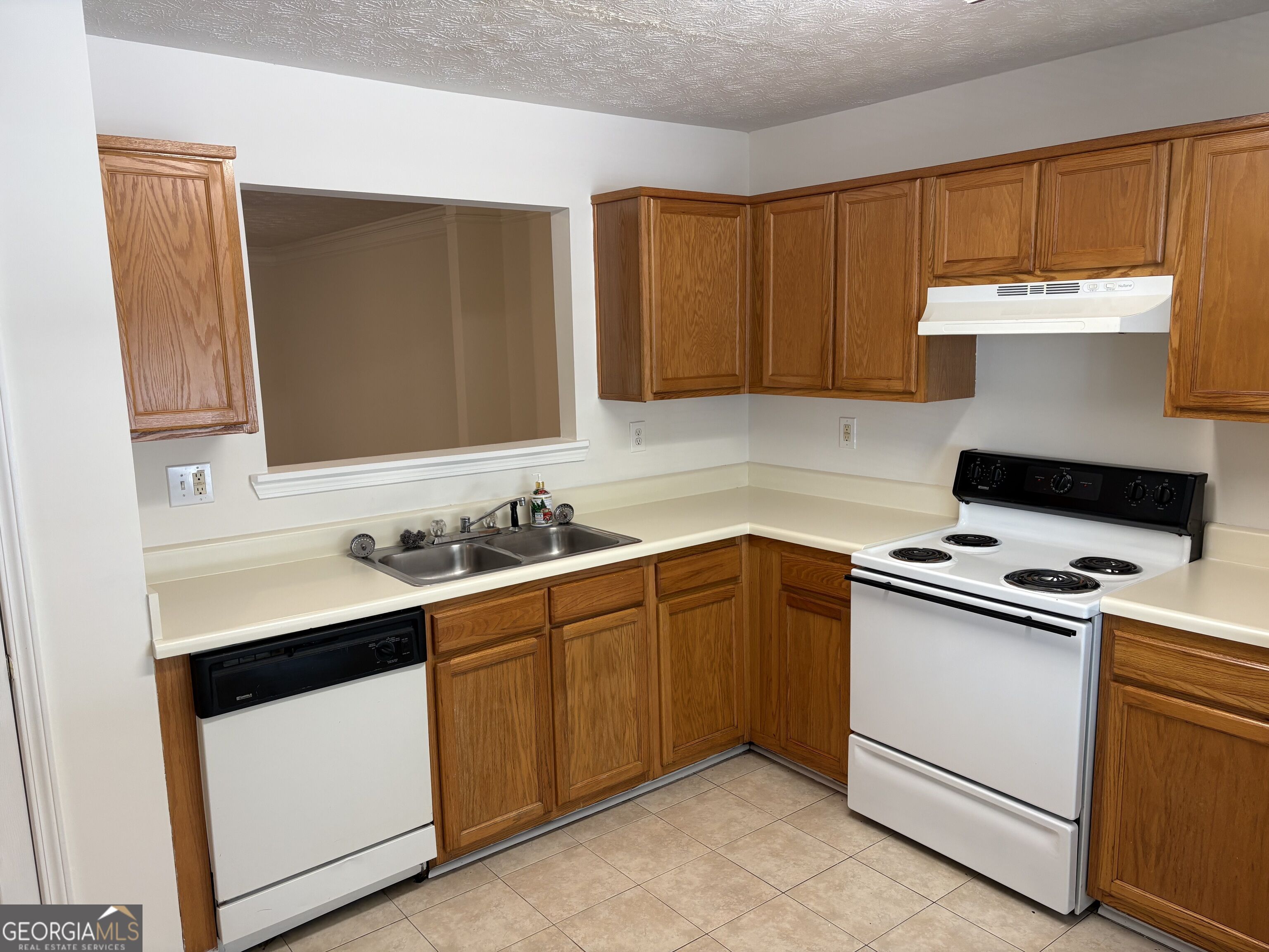 4601 Logan Way Property Photo 5