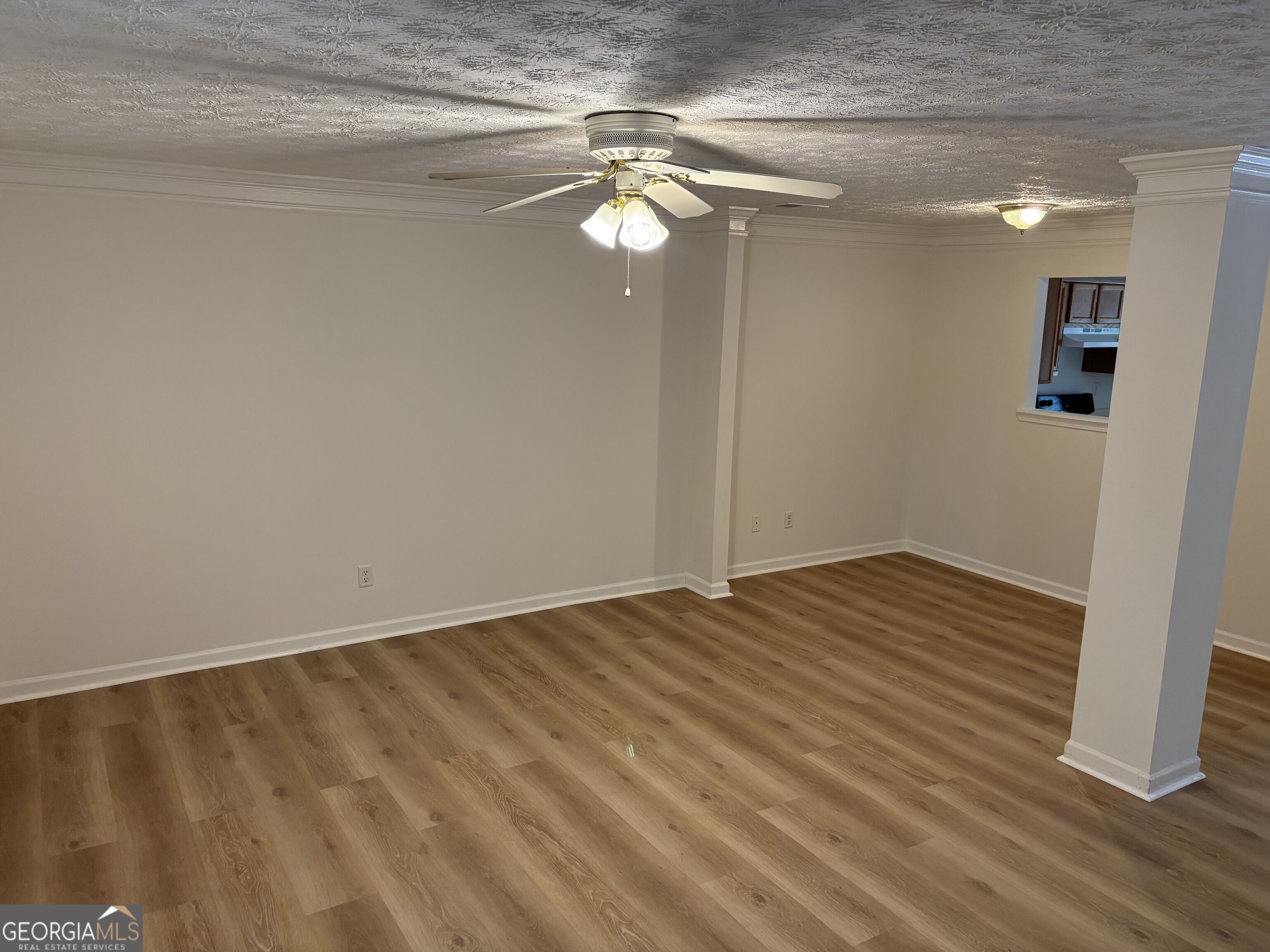 4601 Logan Way Property Photo 10