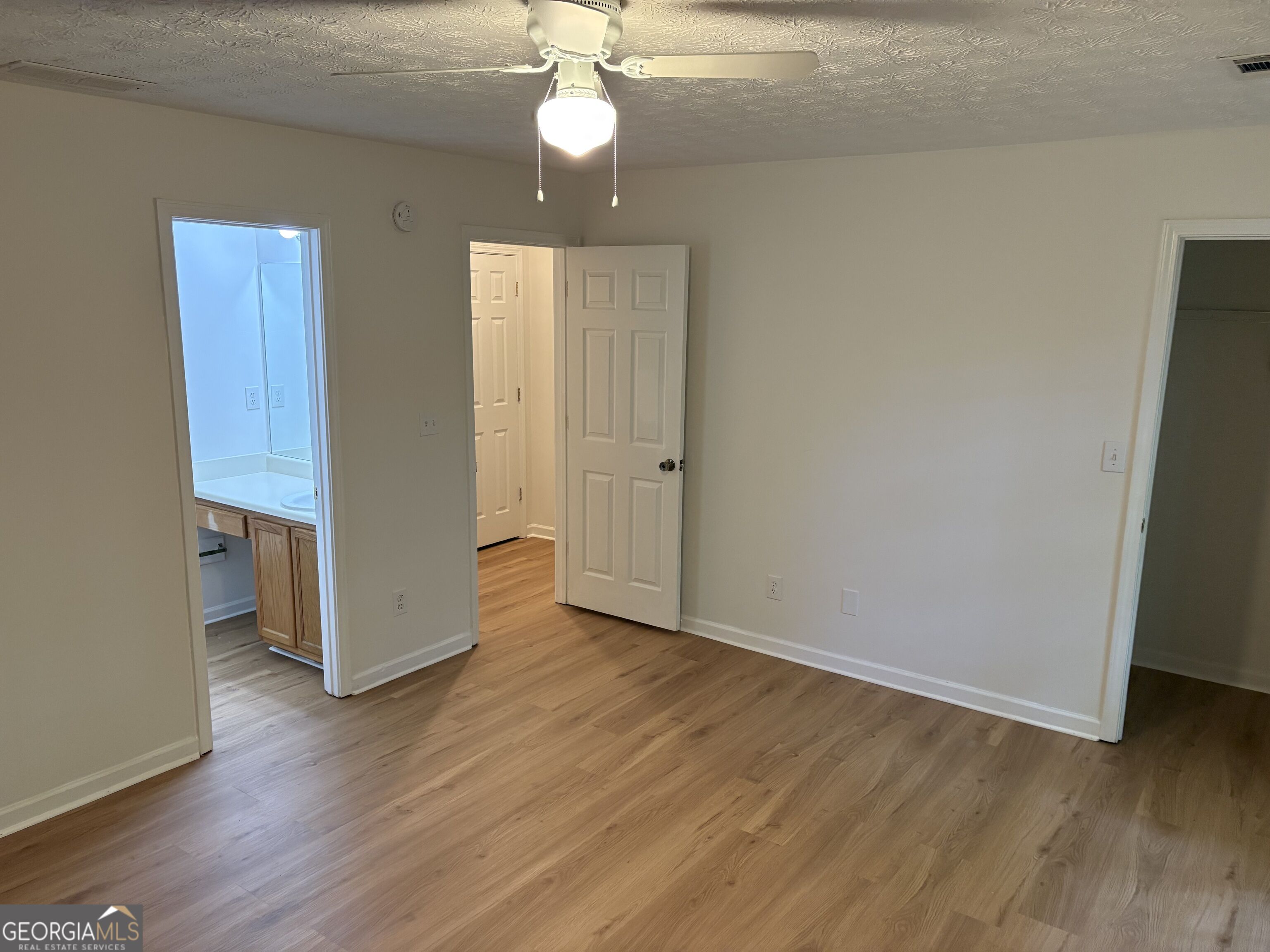 4601 Logan Way Property Photo 18