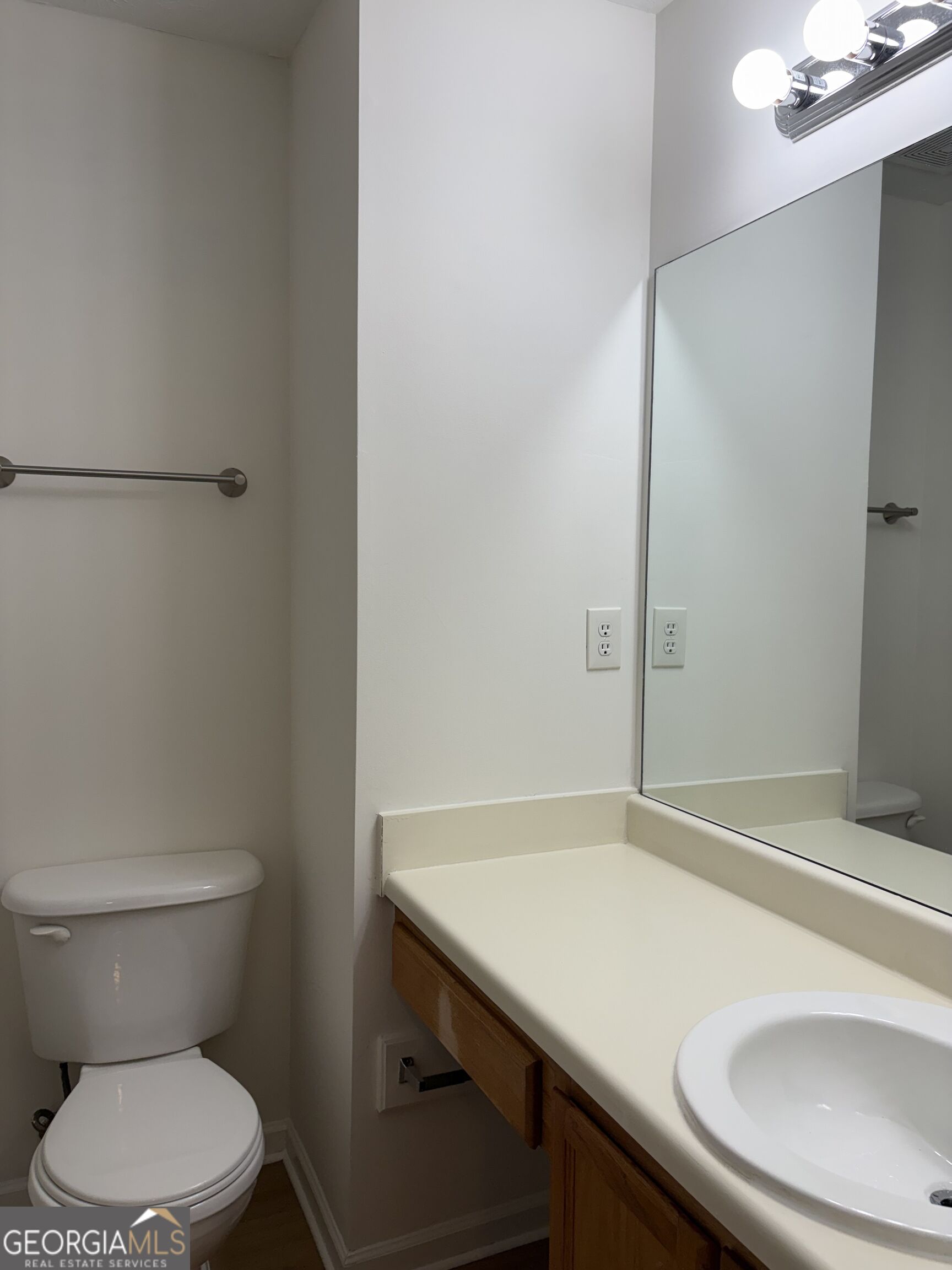 4601 Logan Way Property Photo 19