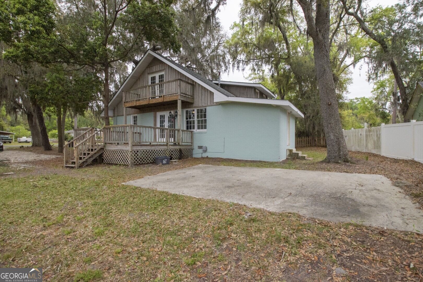 311 Borrell Boulevard Property Photo 2