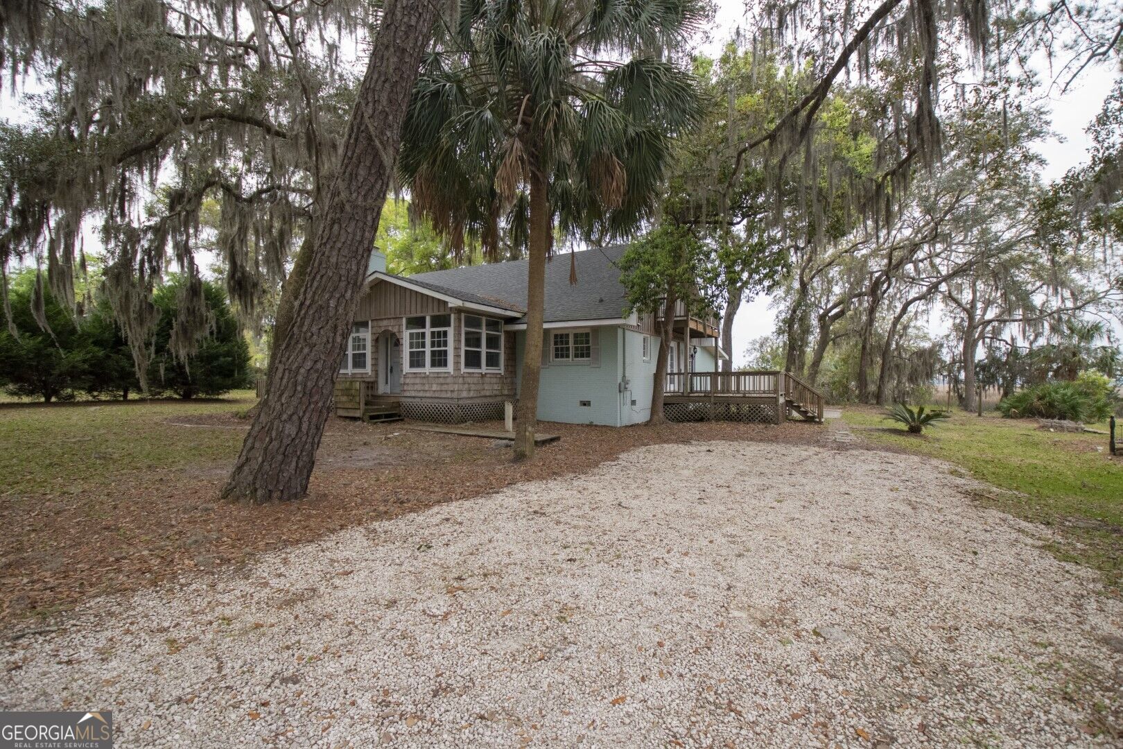 311 Borrell Boulevard Property Photo 8