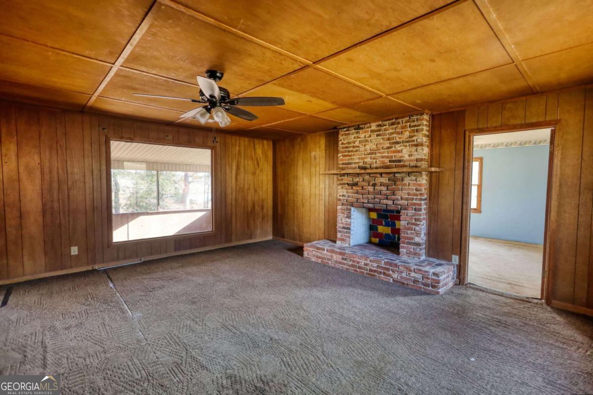 3001 Highway 213 Property Photo 17