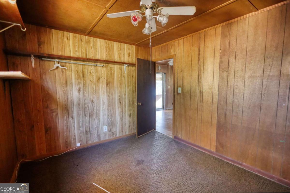 3001 Highway 213 Property Photo 24