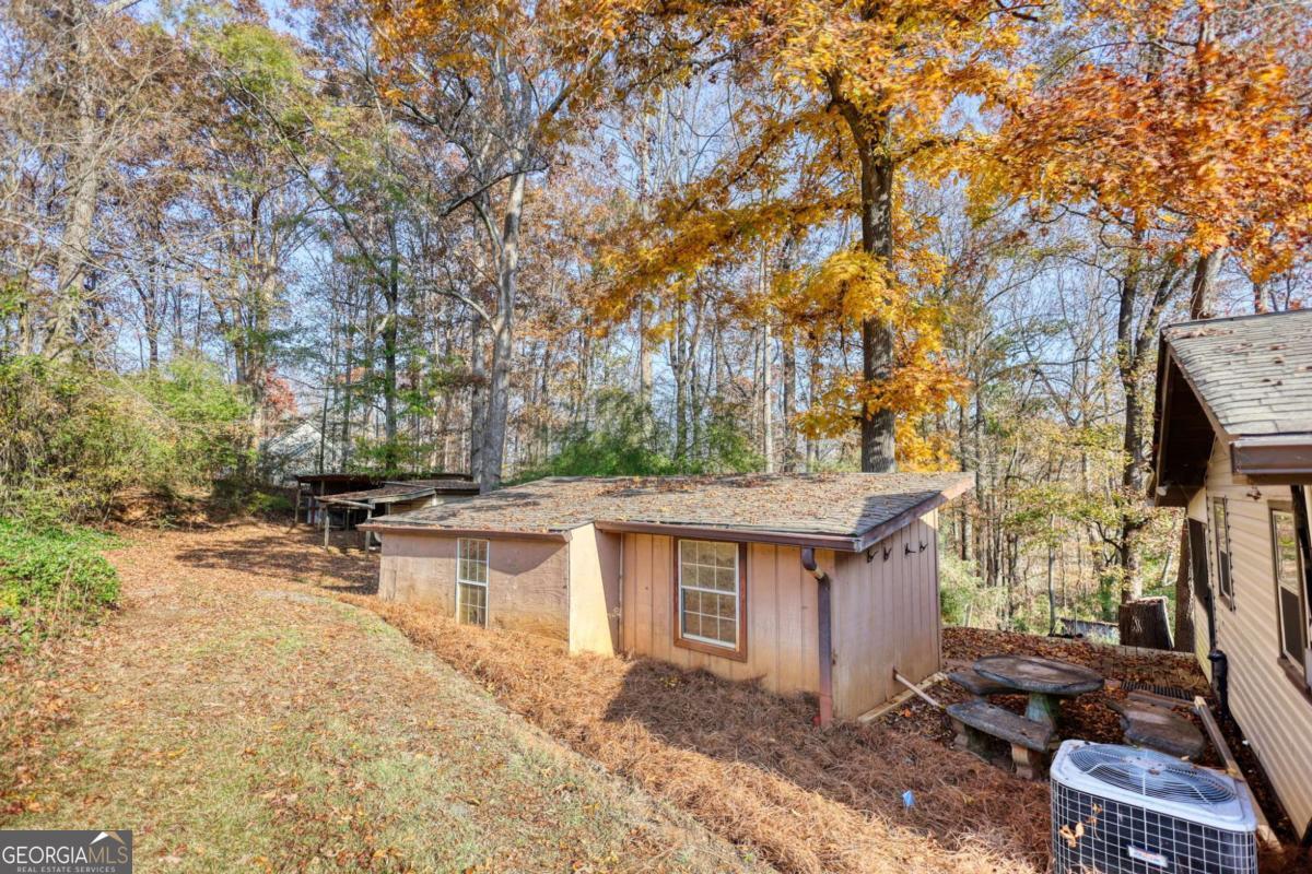 3001 Highway 213 Property Photo 41