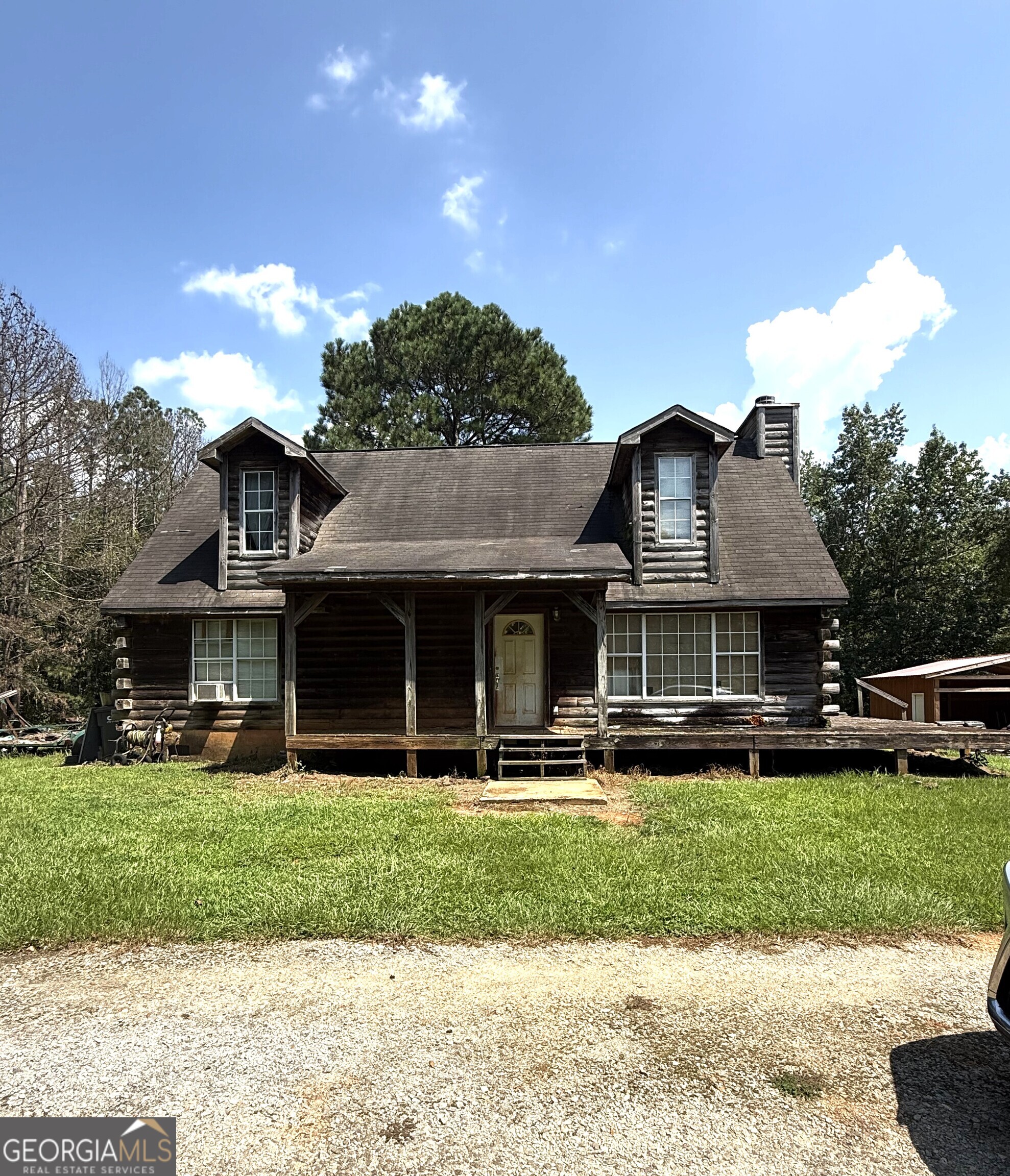 2018 Star Point Road Property Photo 3