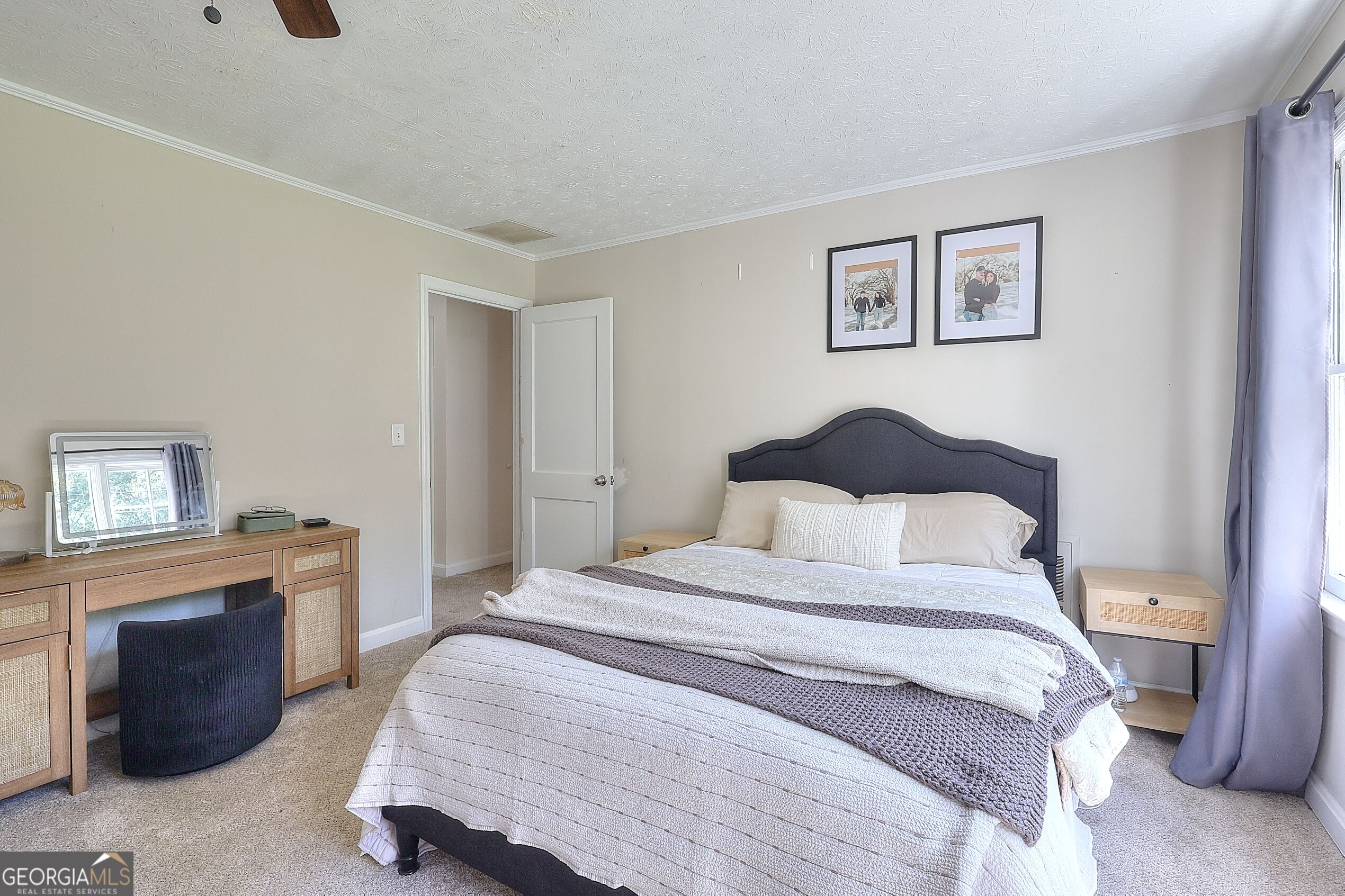 186 S Forest Avenue Property Photo 22