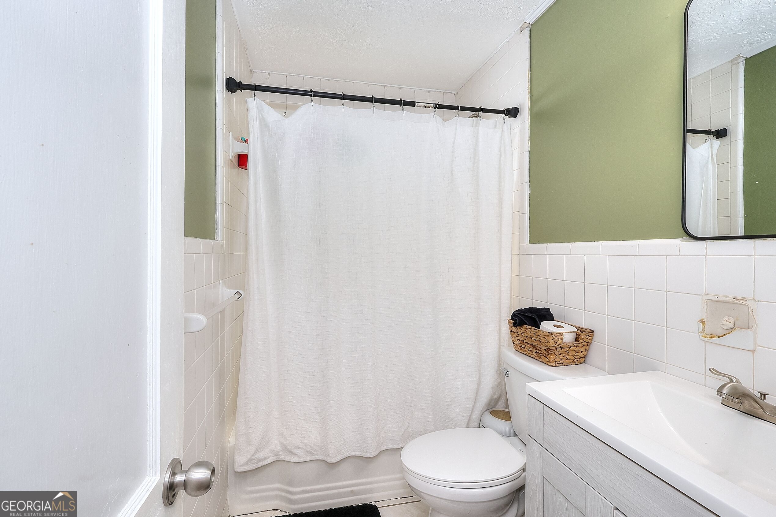 186 S Forest Avenue Property Photo 30